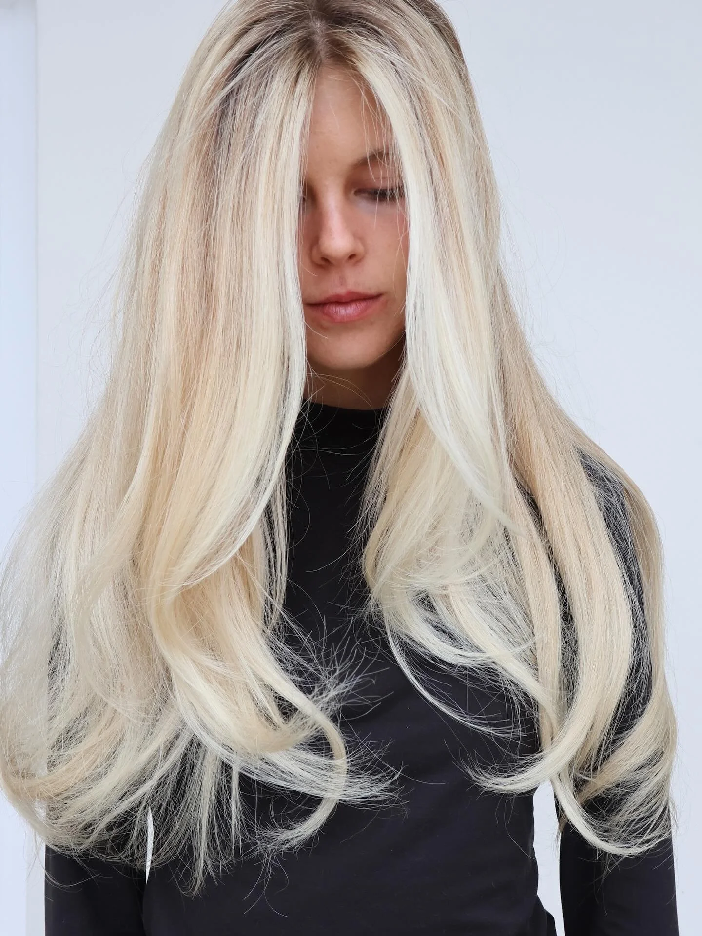 We all need a good @savannahjaehair blowout!