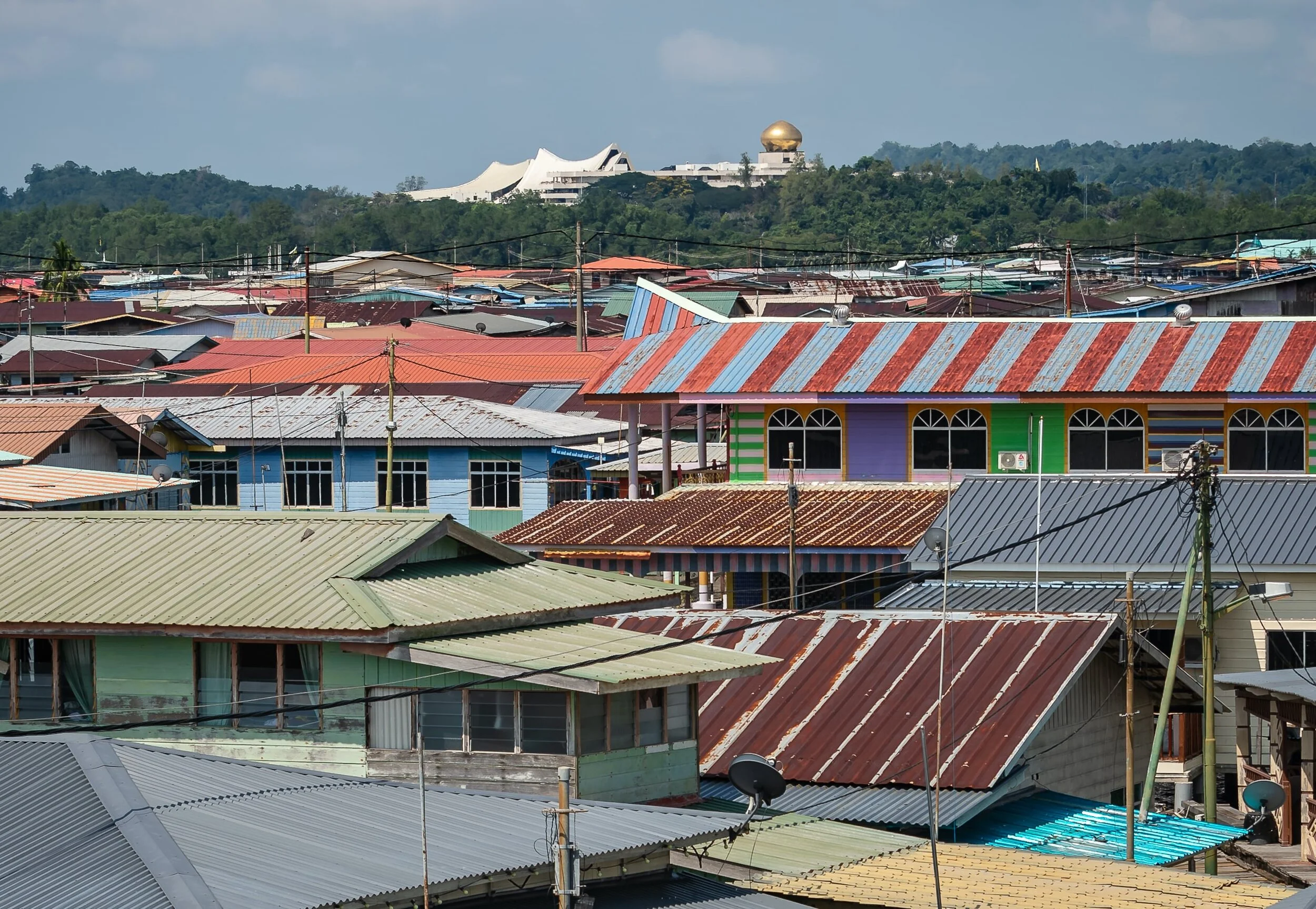 Istana Nurul Iman: World's Largest Residential Palace [Travel Guide ...