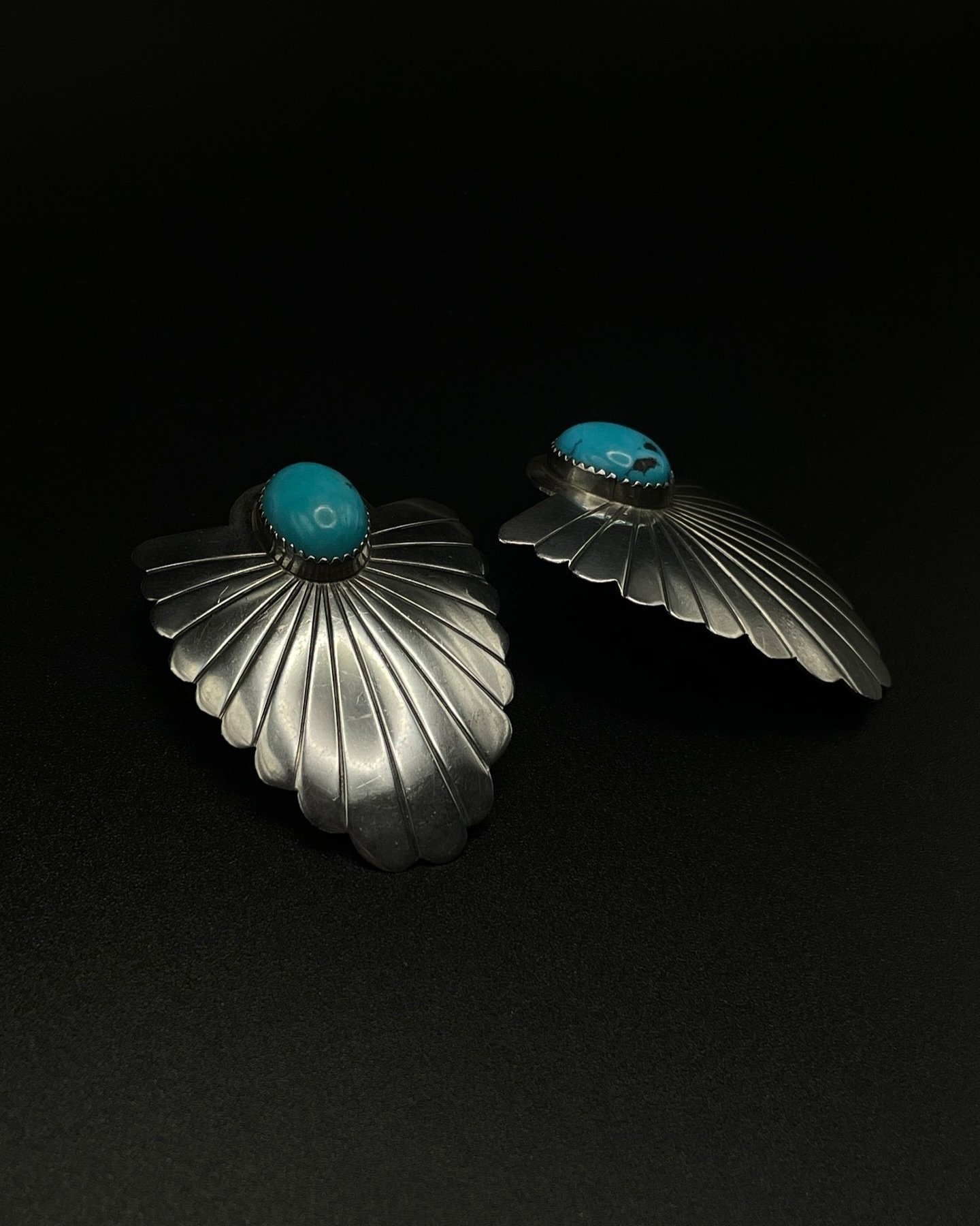A pair of vintage Zuni shield earrings that are the best that I have seen come available in a while. 
Larger than not, but nothing that inhibits. I love these.

#available