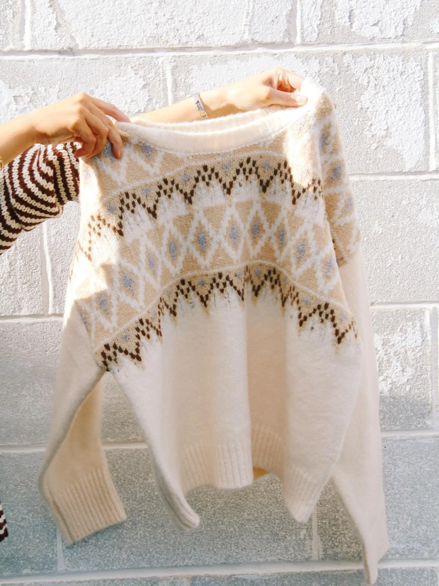 Get your holiday shopping done at Connections ⭐️

Shop our winter favorites or pick up a gift card for your loved ones this holiday season 💌

#boutique #giftideas #psu