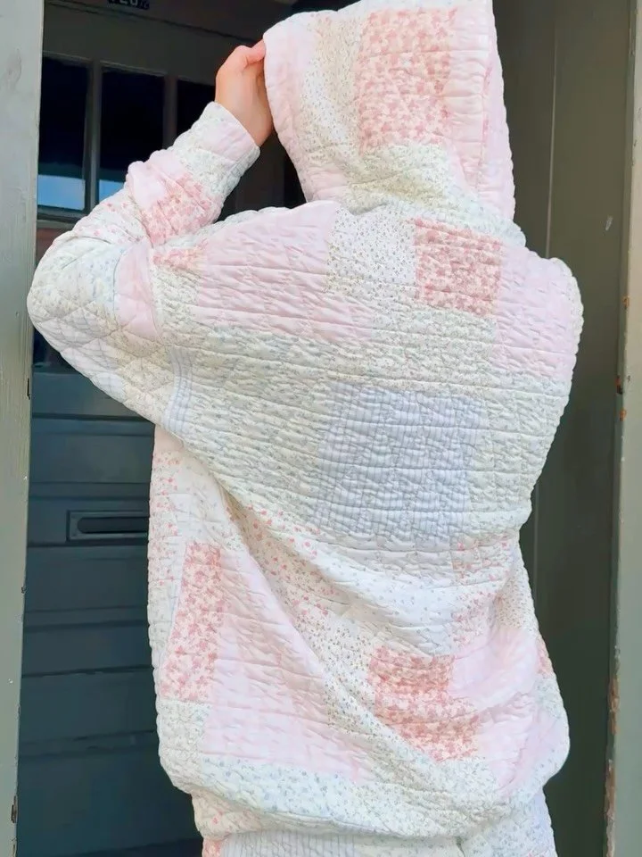 We can&rsquo;t get enough of this set 🫧🌺🥥

Did you know we now carry @sunkissedcoconut ? Shop today 10-8, and checkout our selection! 

#psu #boutiqe #sunkissedcoconut #matchingset #springfashıon