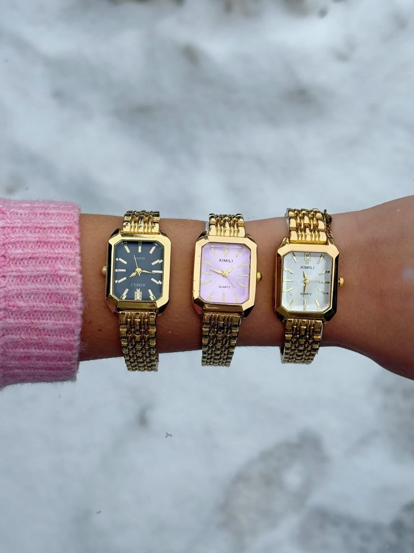 a HUGE accessory restock is coming to the store soon 💛

Get ready for NEW jewelry, purses, belts, waist chains, scarves and more

Shop these new watches in store now! 

#newarrivals #psu #statcollegepa #watches #boutique