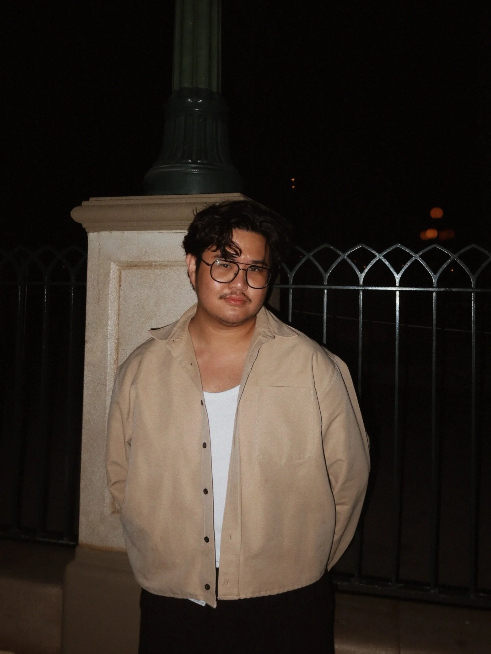 me at disneyland begging for a lightning pass