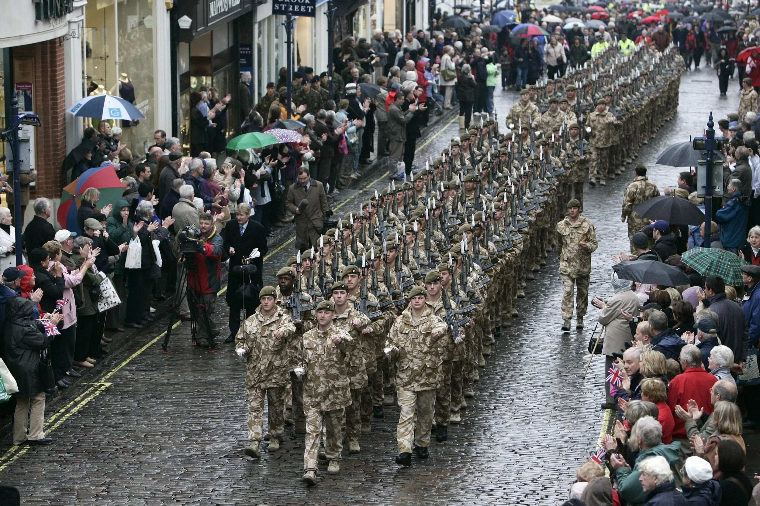071120_JSB_troops_return_01.jpg