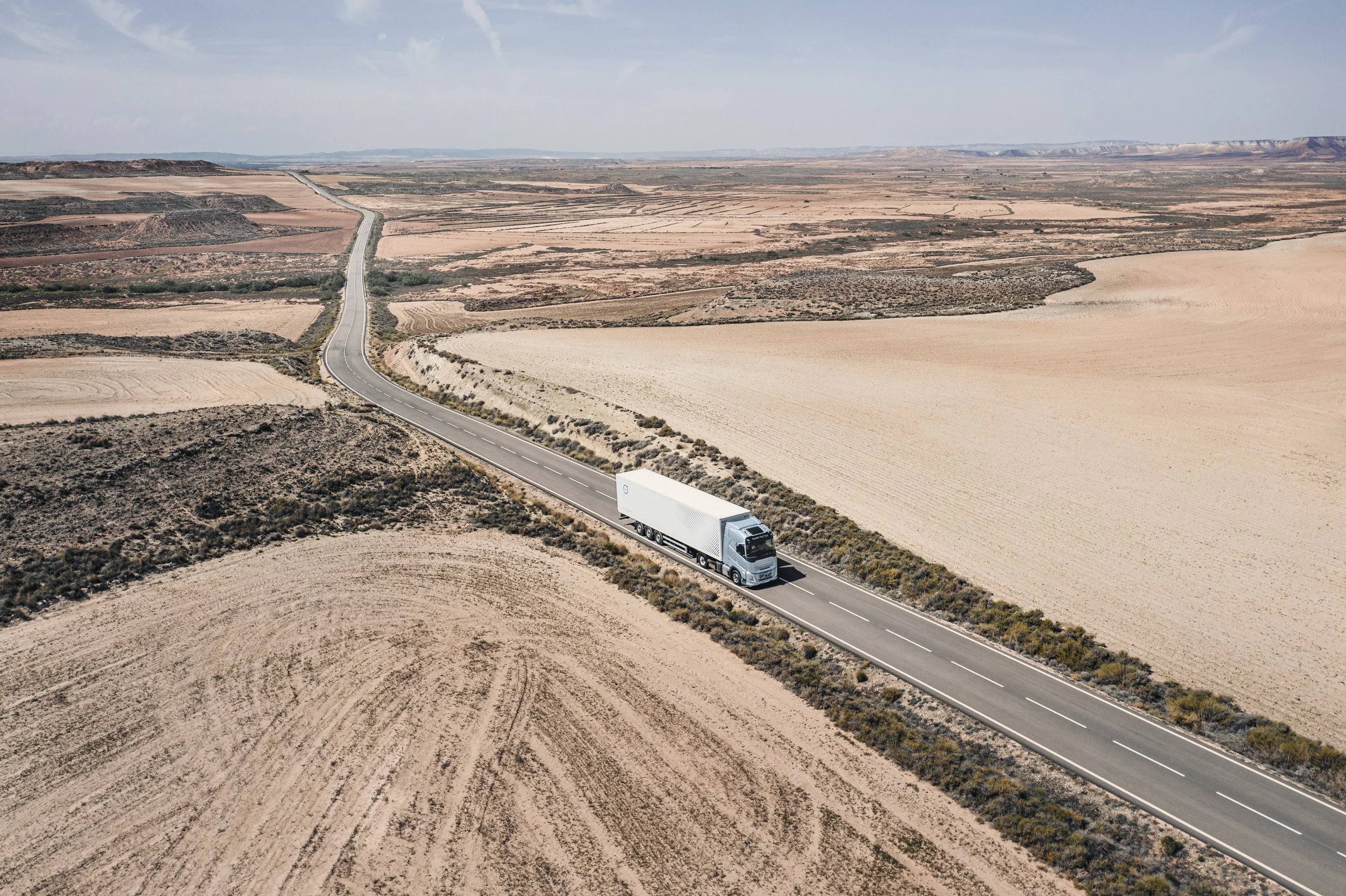 volvo_truck_DJI_0904_5689.jpg