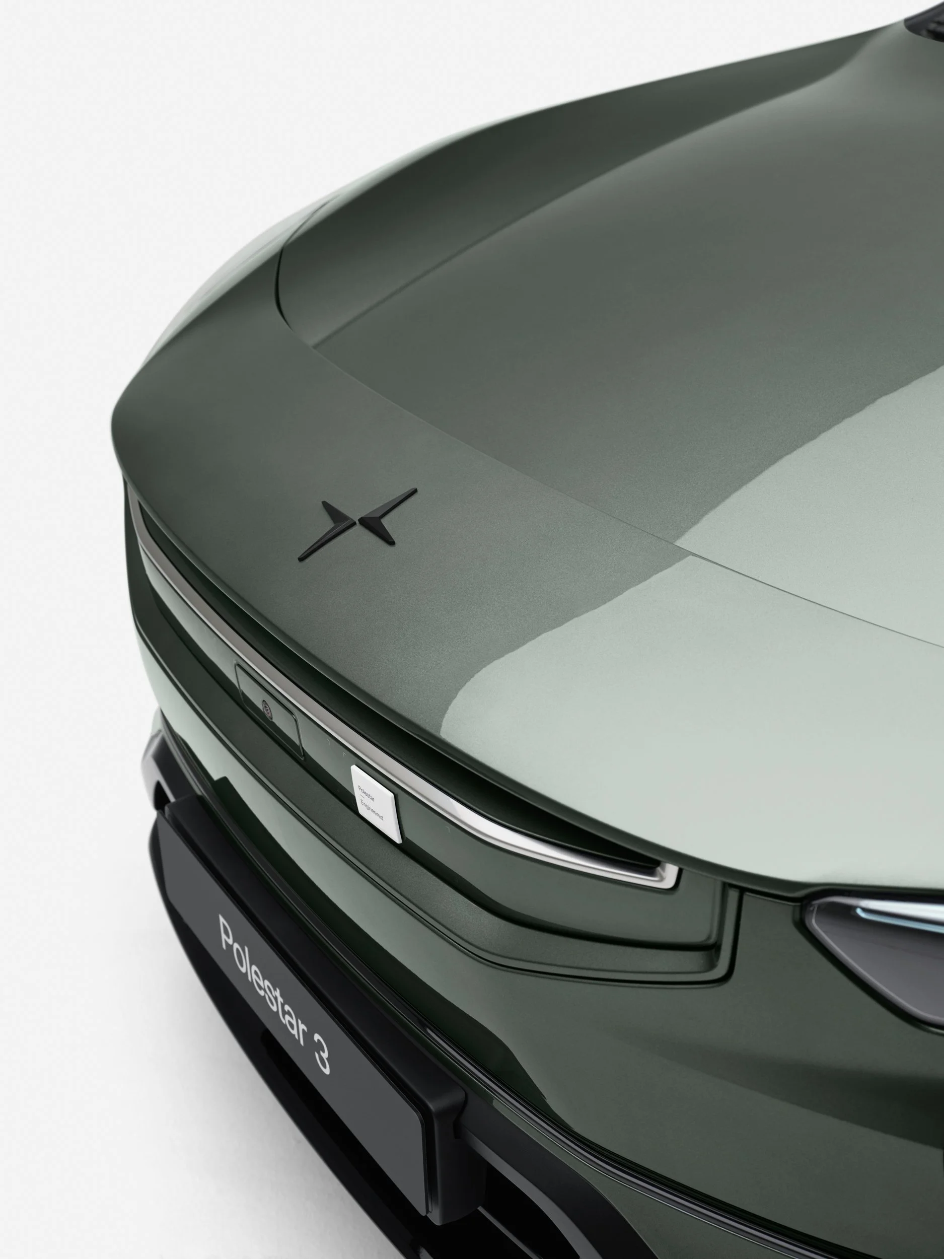 Polestar-250527-1283_MY27_Green_v003.jpg