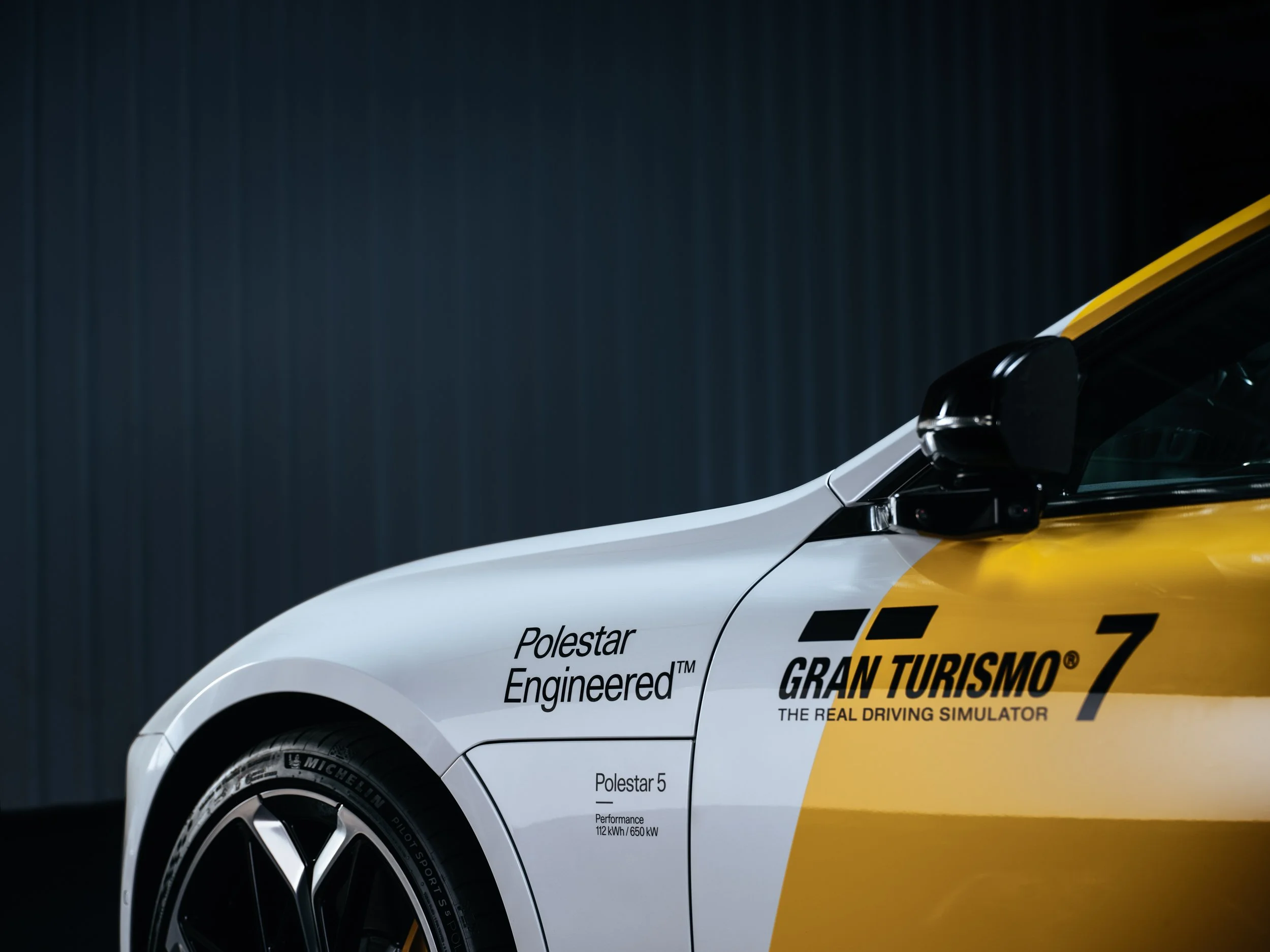 Polestar-251218-0146_v002.jpg