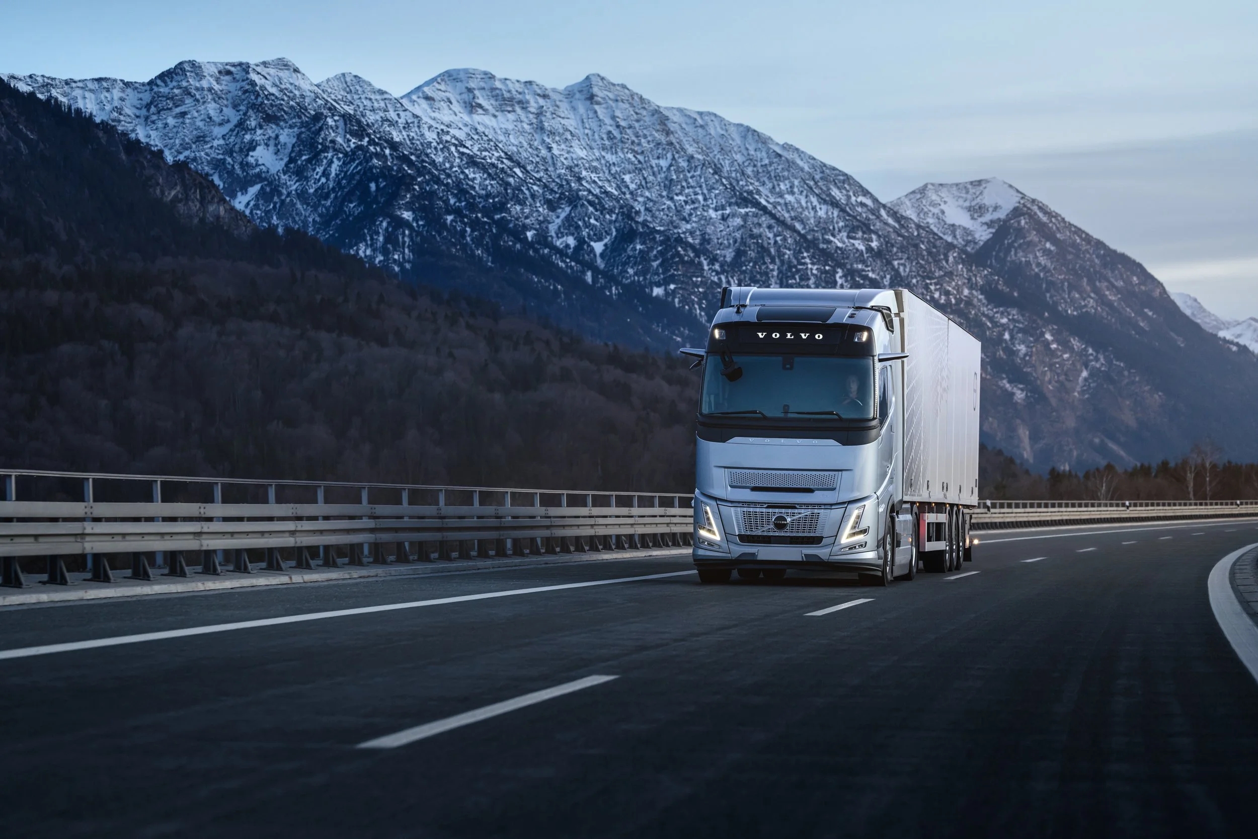 volvo_truck__S7A3632.jpg