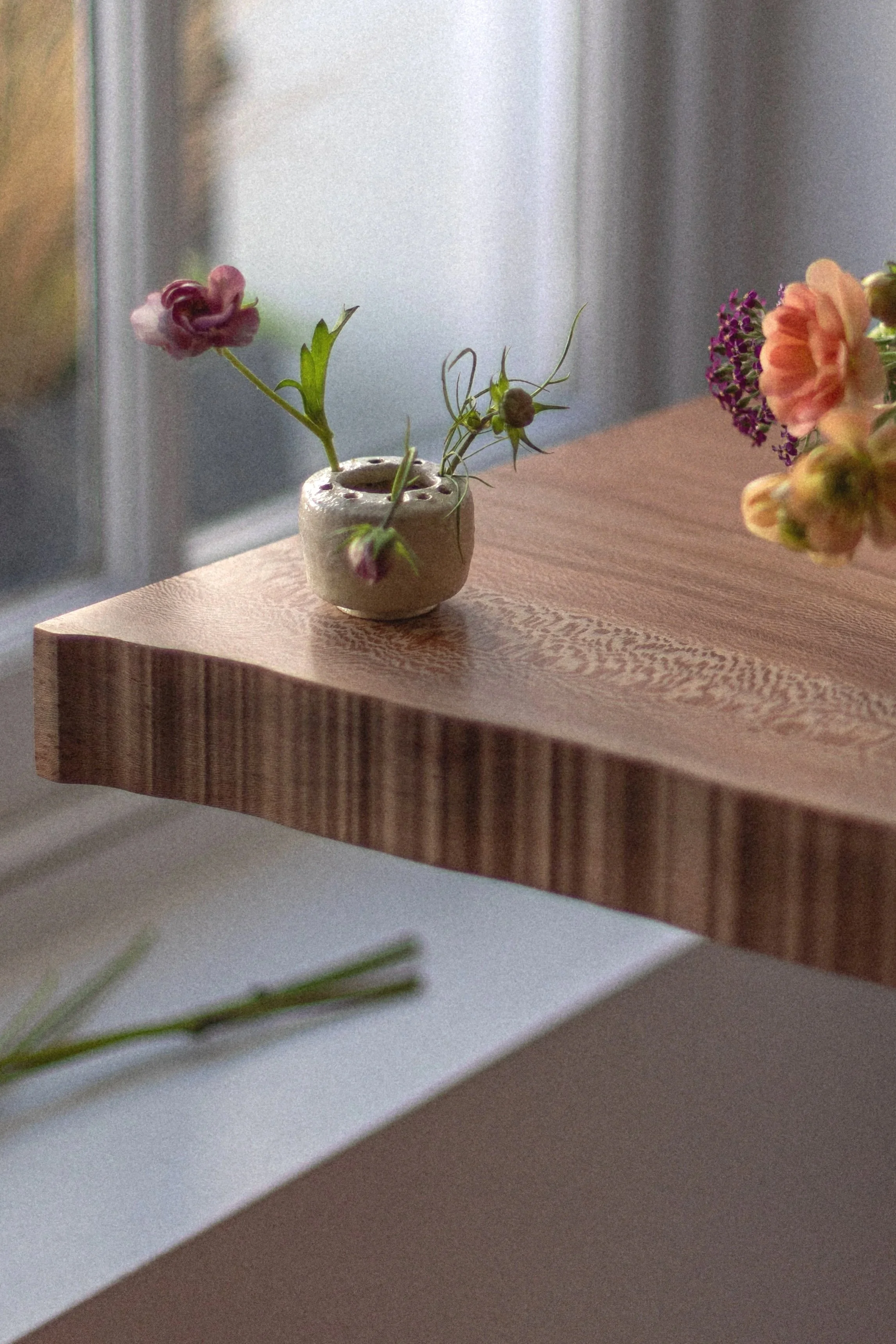Flow+Gallery_Cecile+Daladier_Little+Natures_Vases_Ceramic-17.jpg