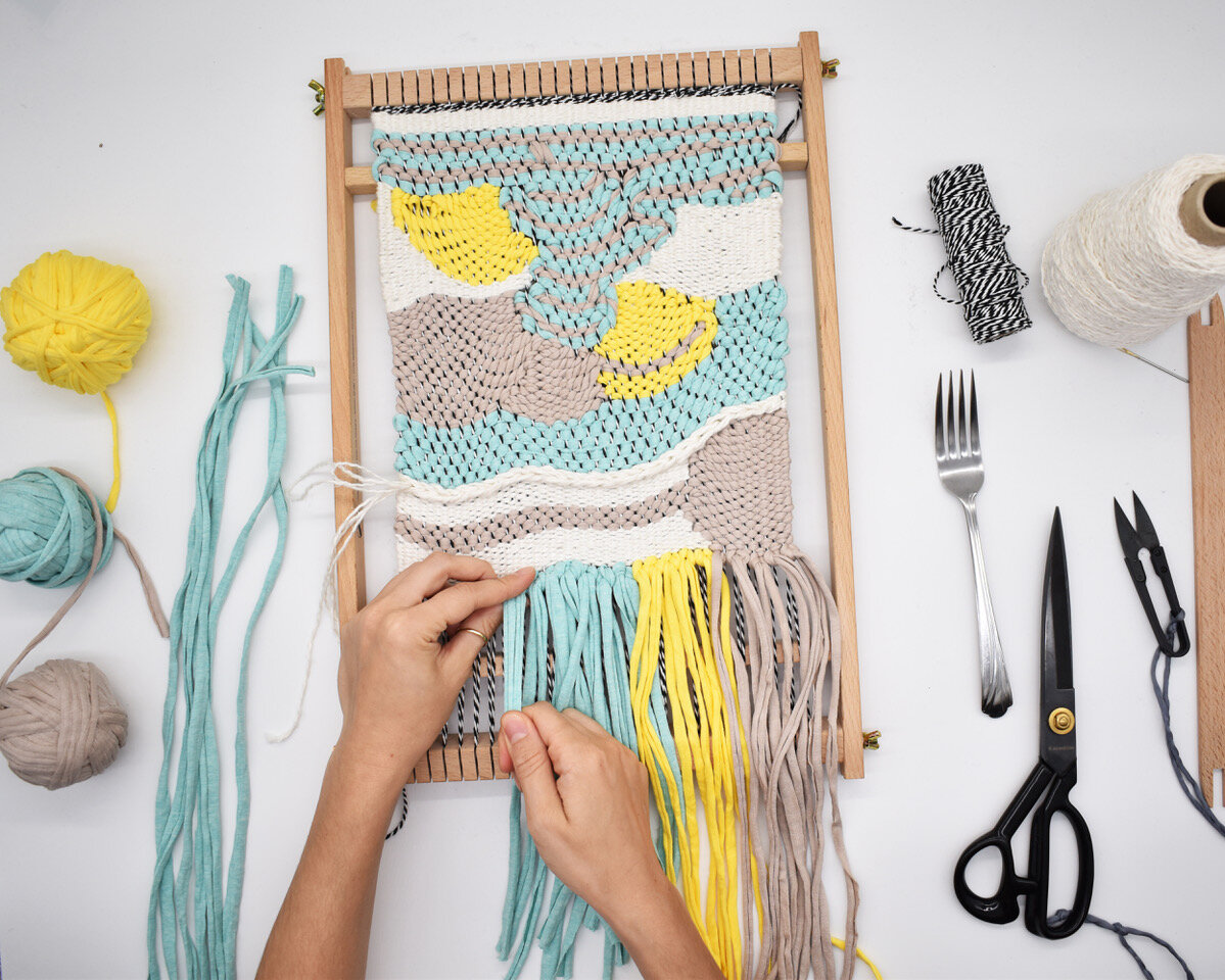 Intro to Weaving Workshop Art Class - Make Your Own Woven Wall