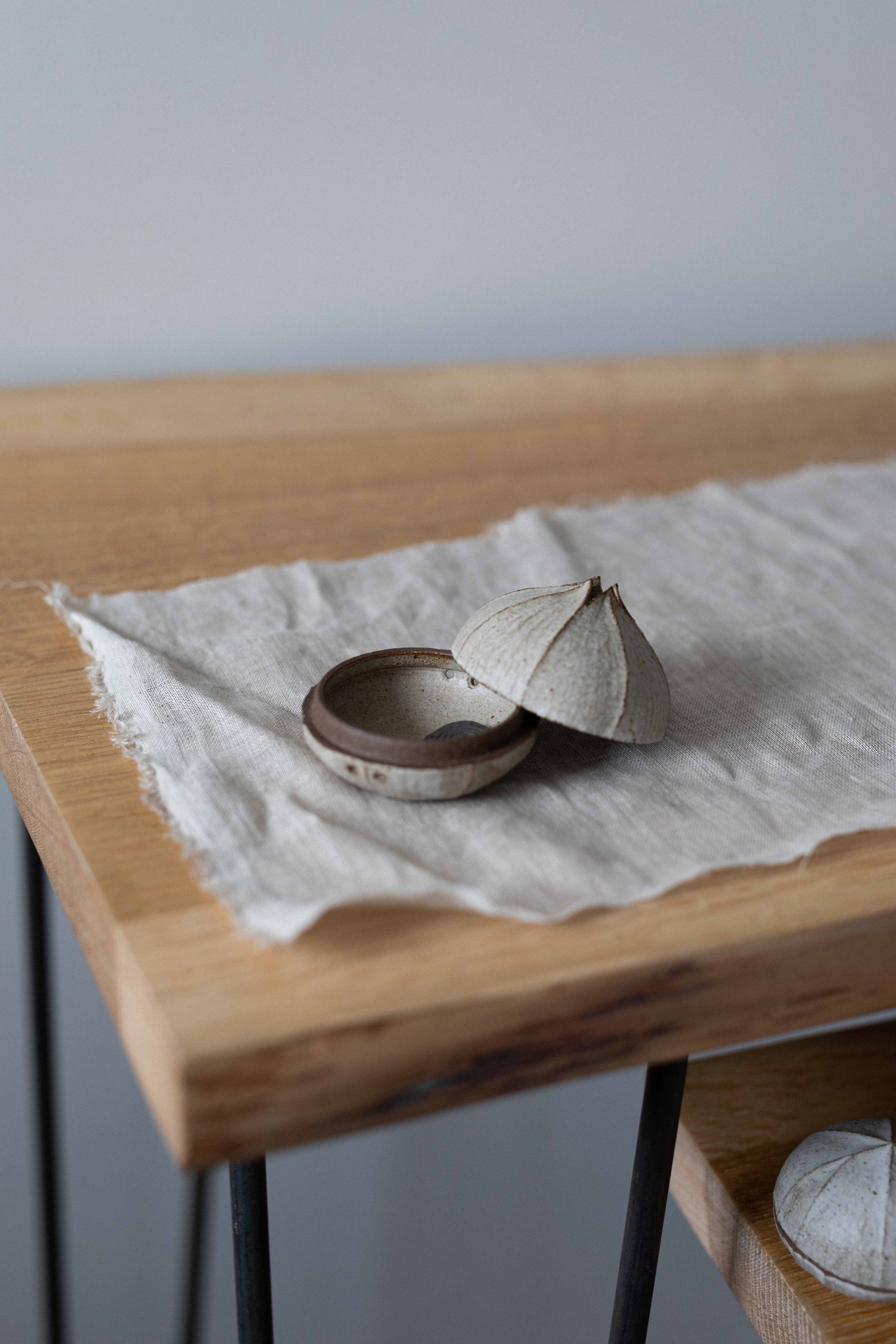 Seong Il_Nosan Clay Studio_Flow Gallery-45.jpg