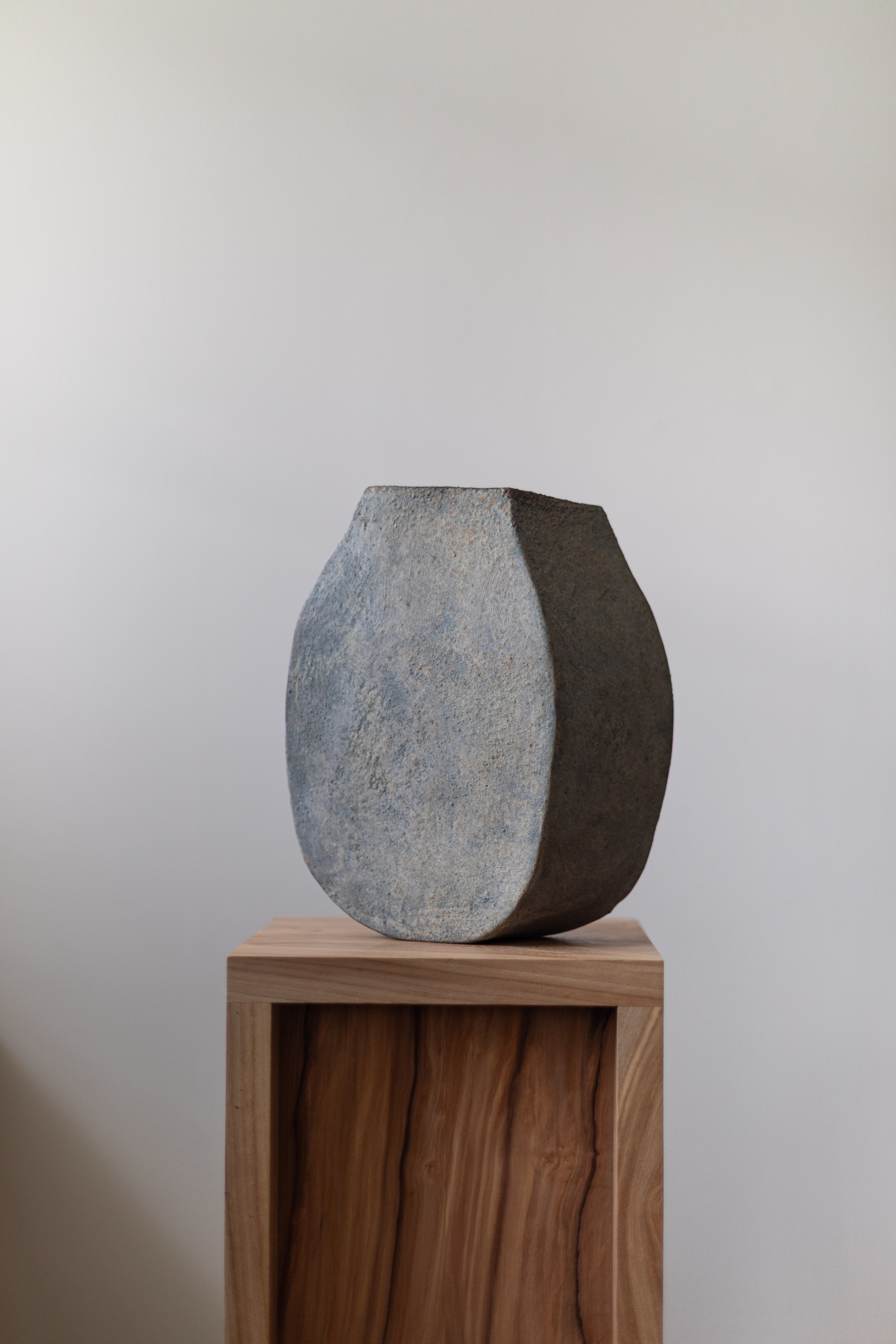 Flow Gallery_Paul Philp_Ceramics_British Studio-1.jpg