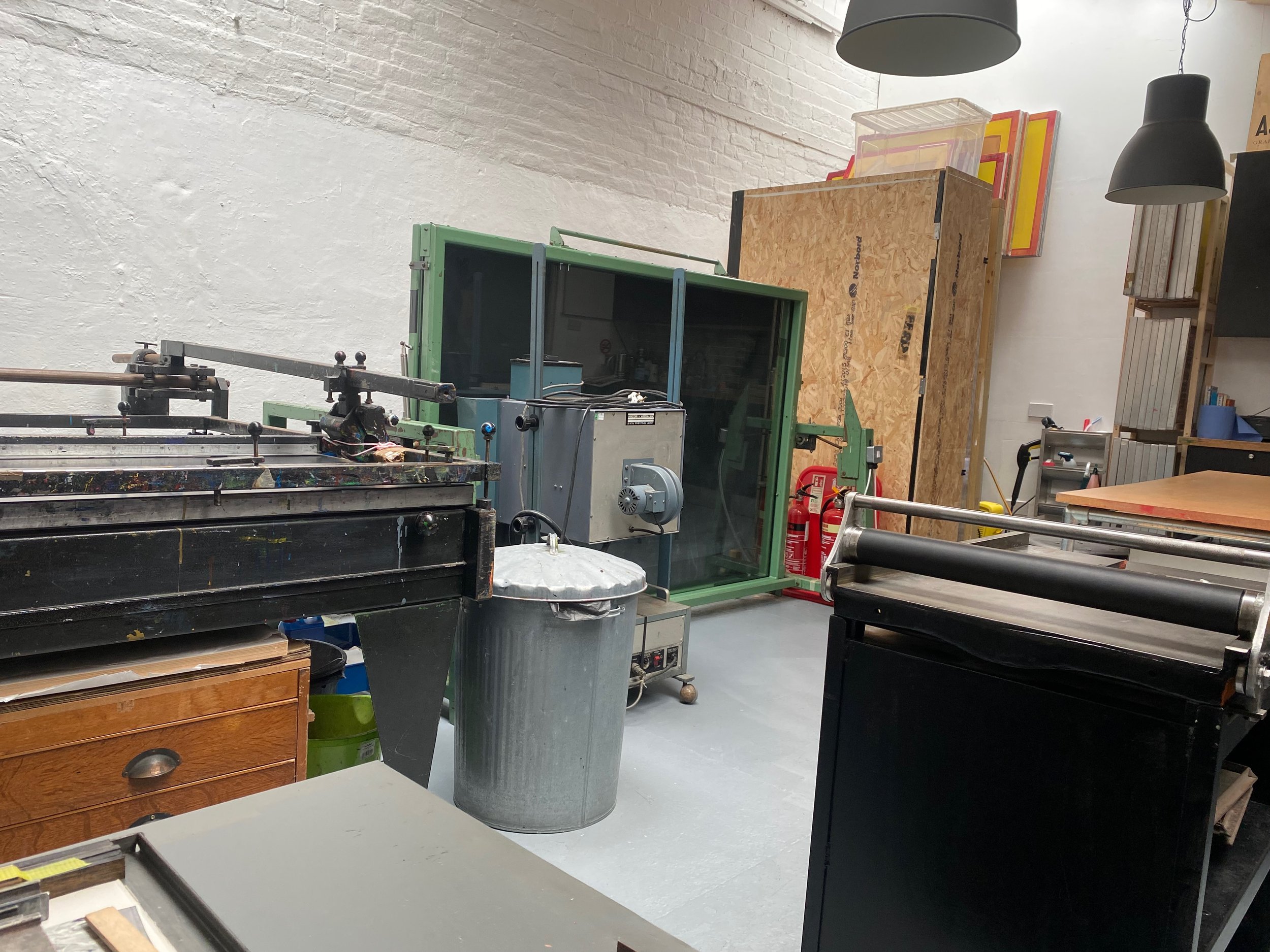 Screen bed / Exposure Unit / Drying cupboard