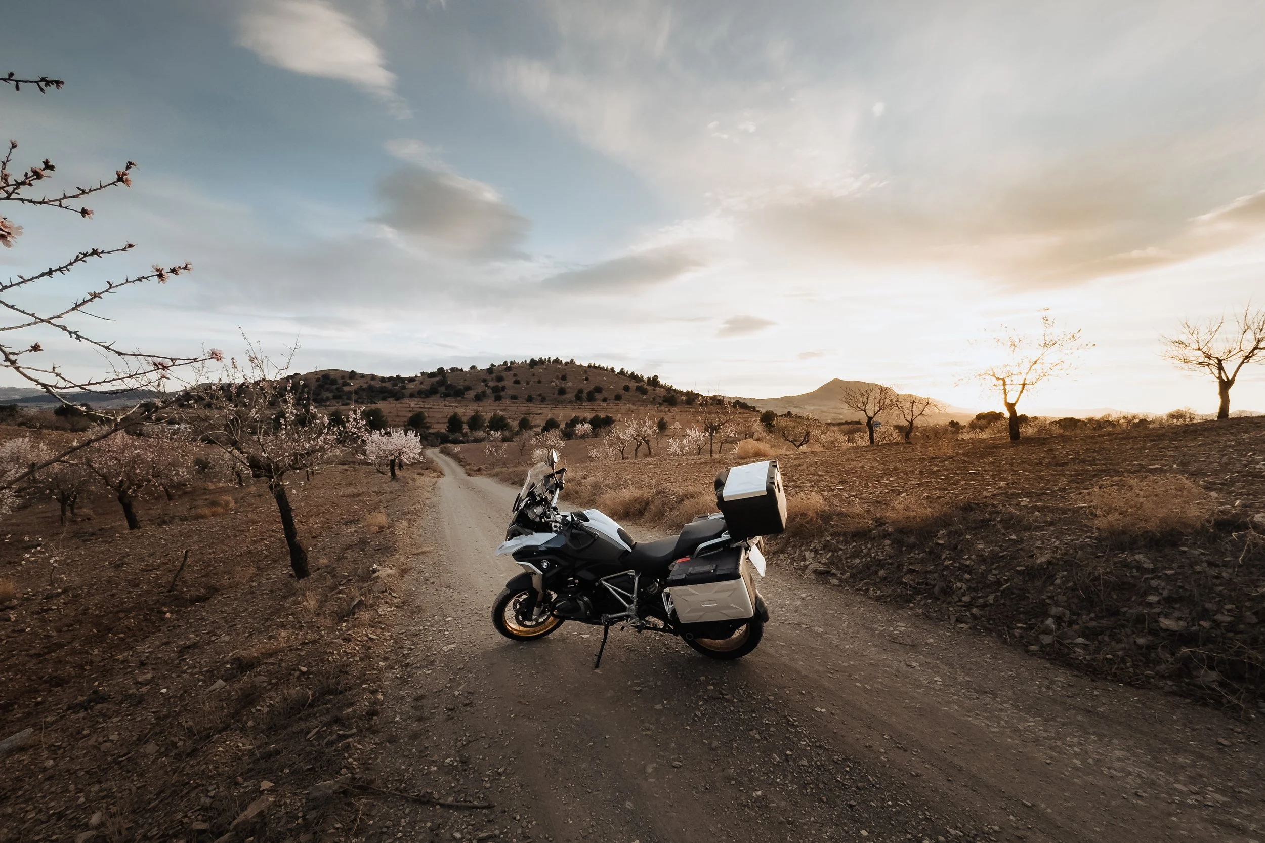 Andalousië ontdekken met een moto en een gsm !