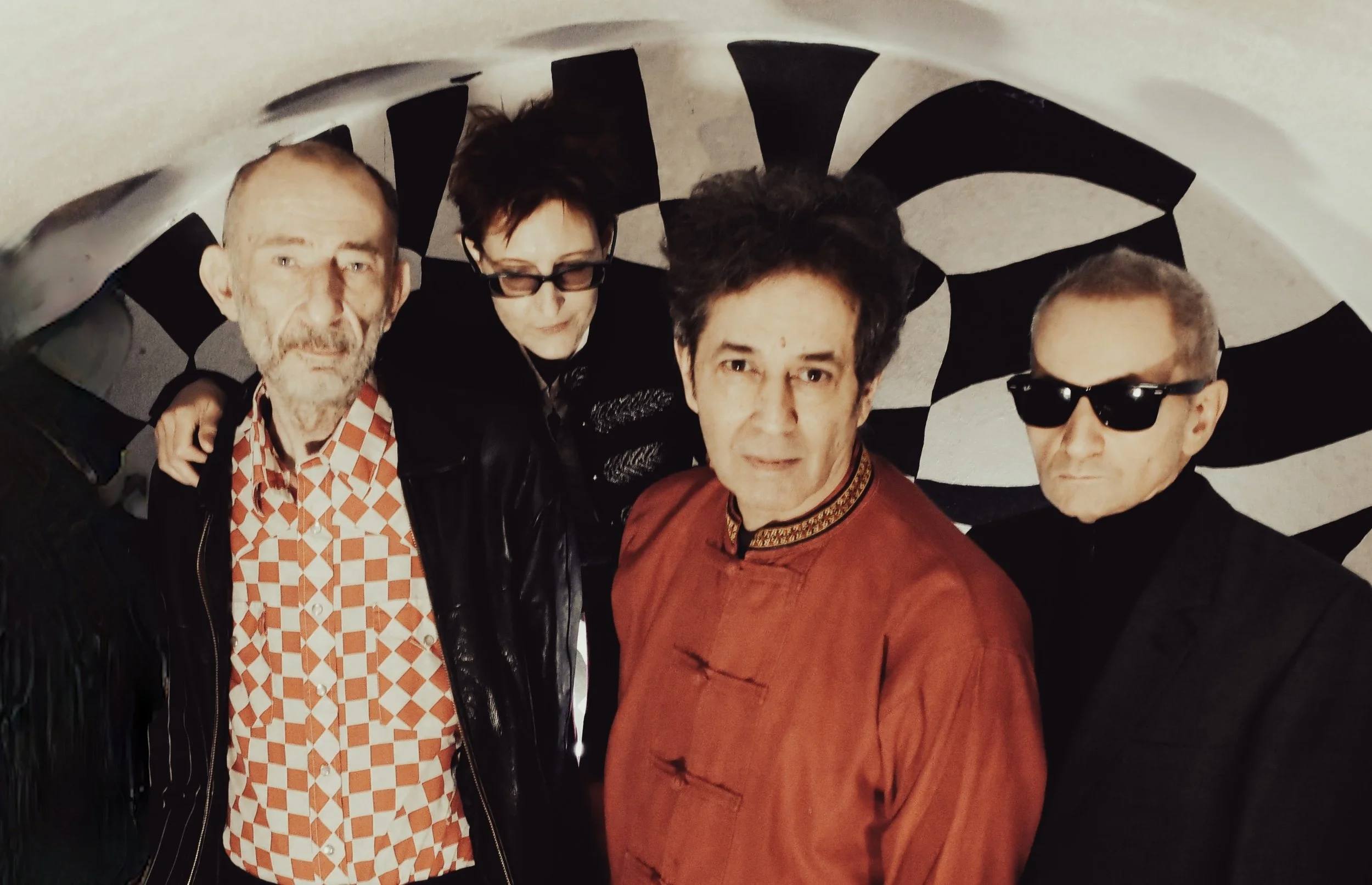 The Monochrome Set / 14 Iced Bears / DJ Dave Chambers