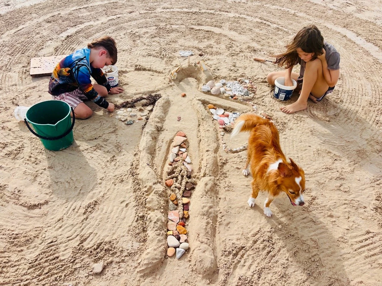 Detail: December 2025 new moon