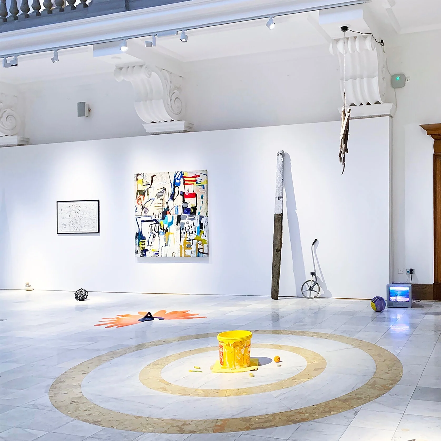 PETER MATTHEWS: A PAINTER SHIFTED BY MARINE BIOLOGY
