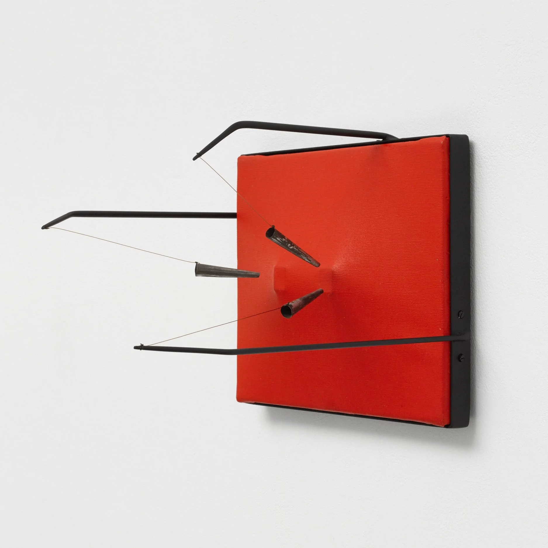 TAKIS AT WHITE CUBE: MAGNETIC ATTRACTIONS