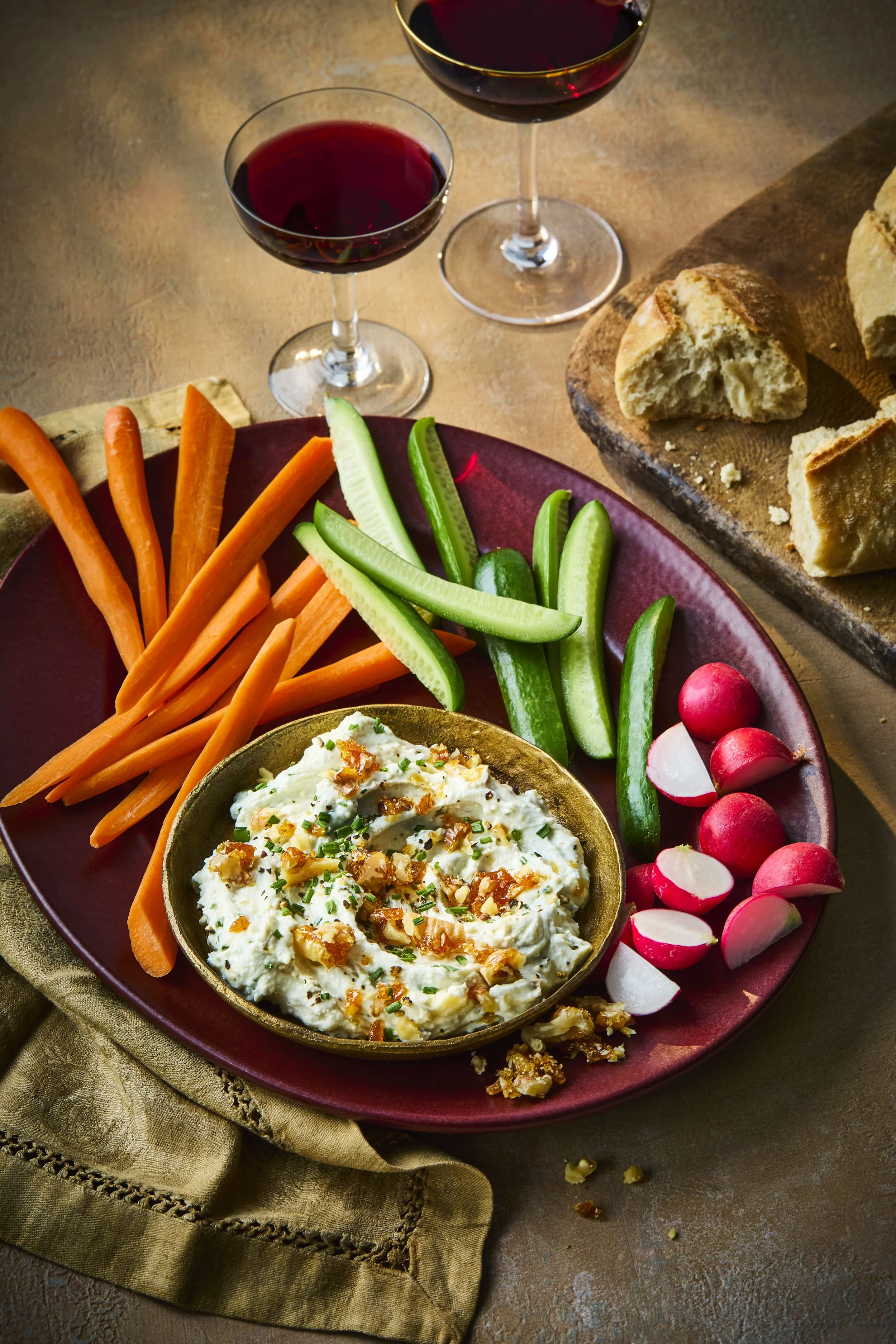 SHOT 2: BLUE CHEESE DIP_34.jpg