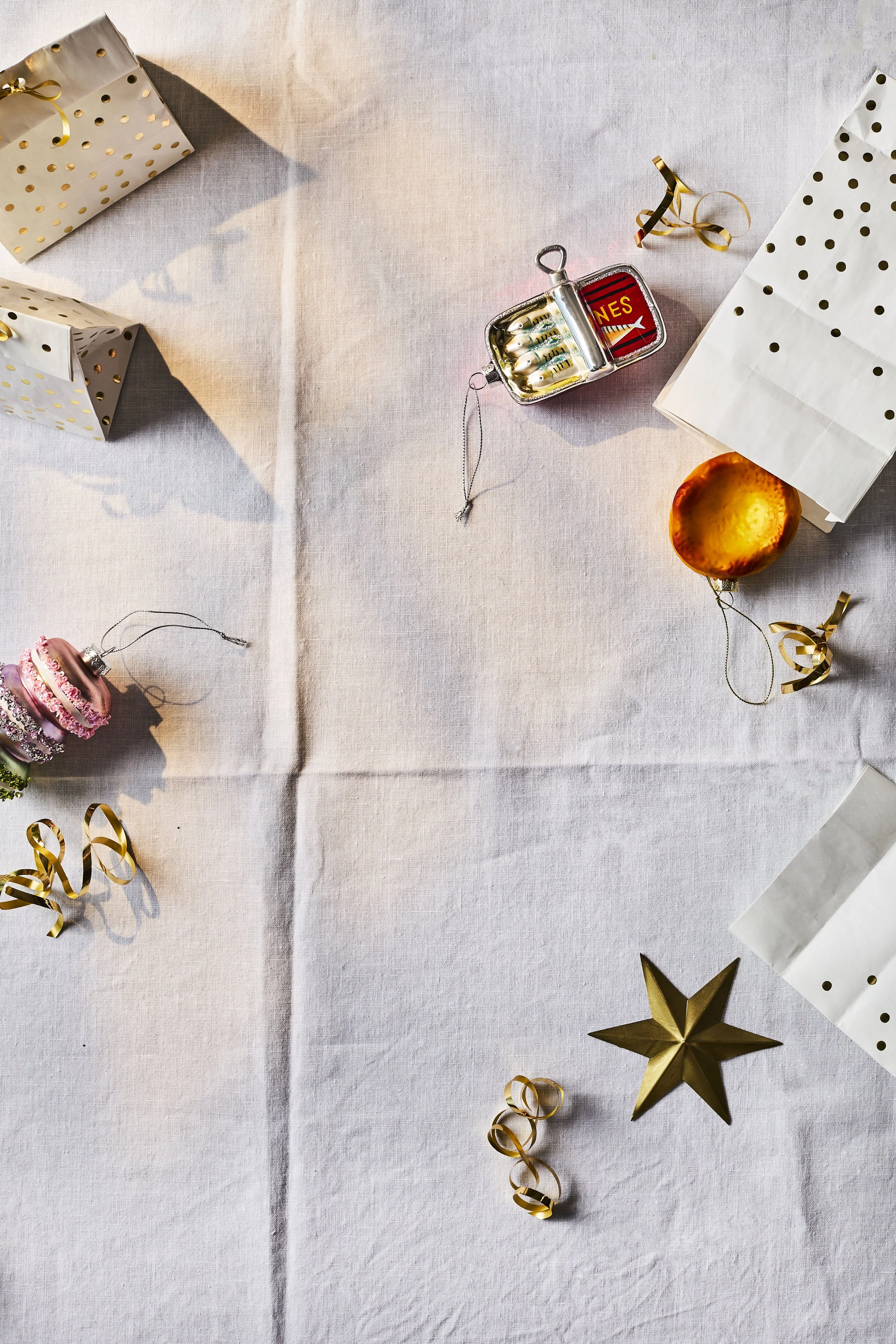 Shot 8 - Baubles_26.jpg