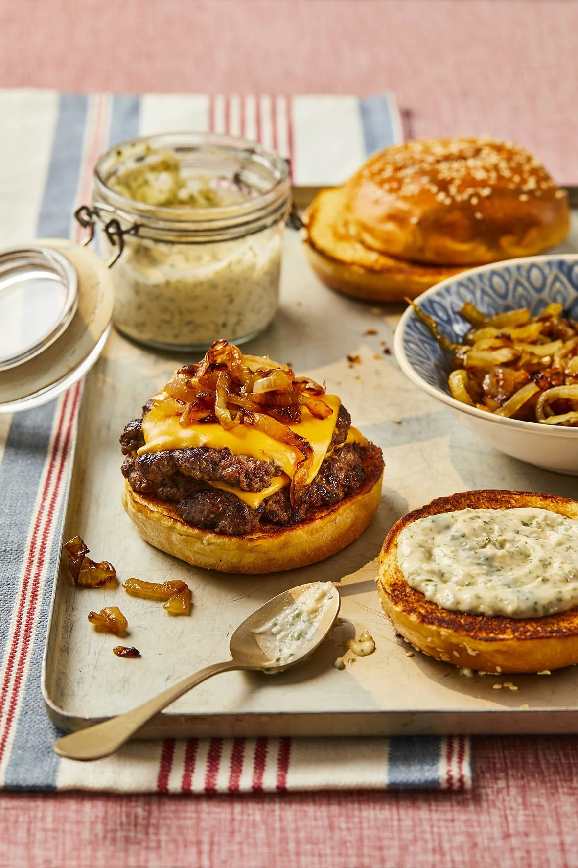 Garlic_Parmesan_Smashed_Burger_24.jpg