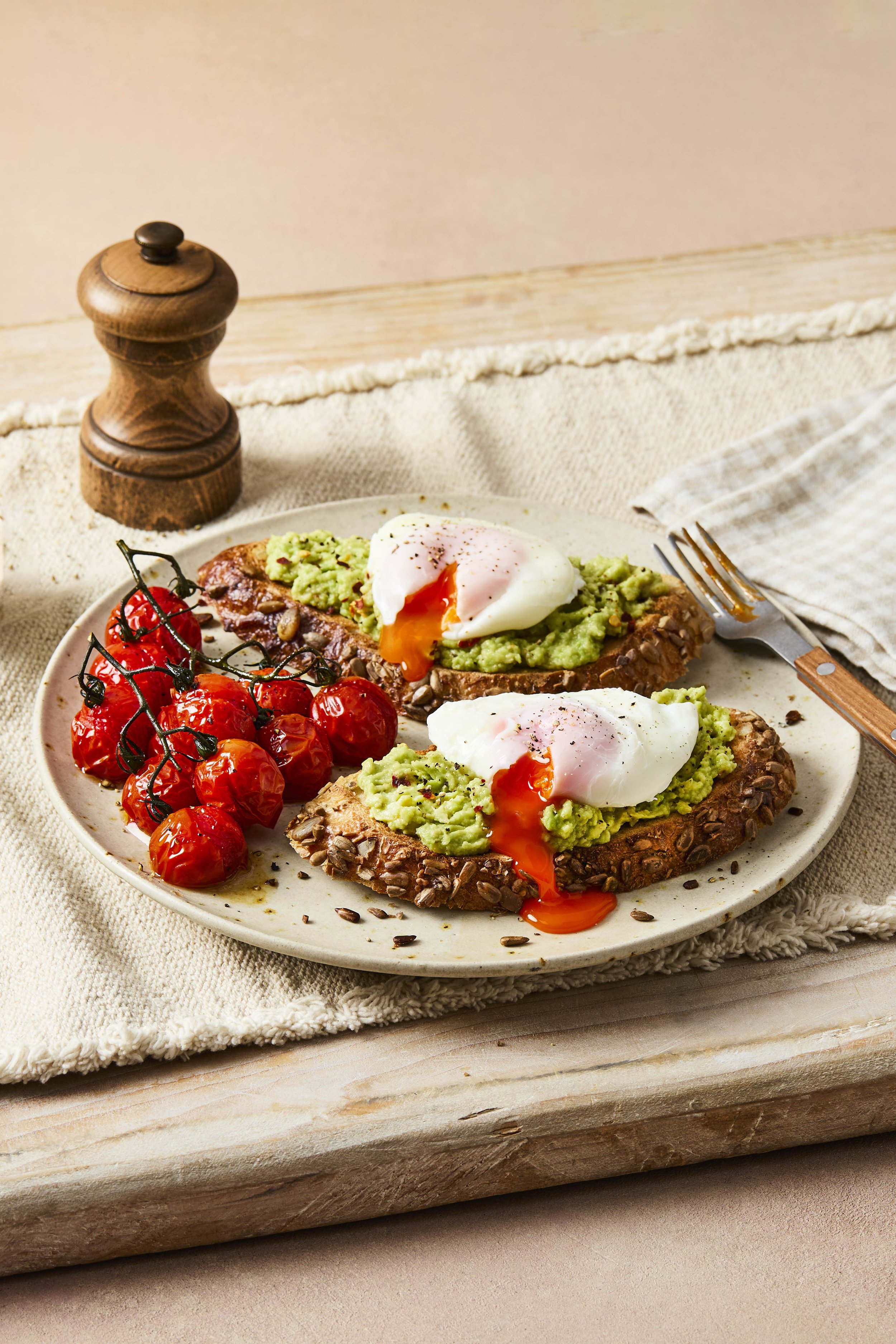 SHOT2_Poached Egg & Avocado_05.jpg