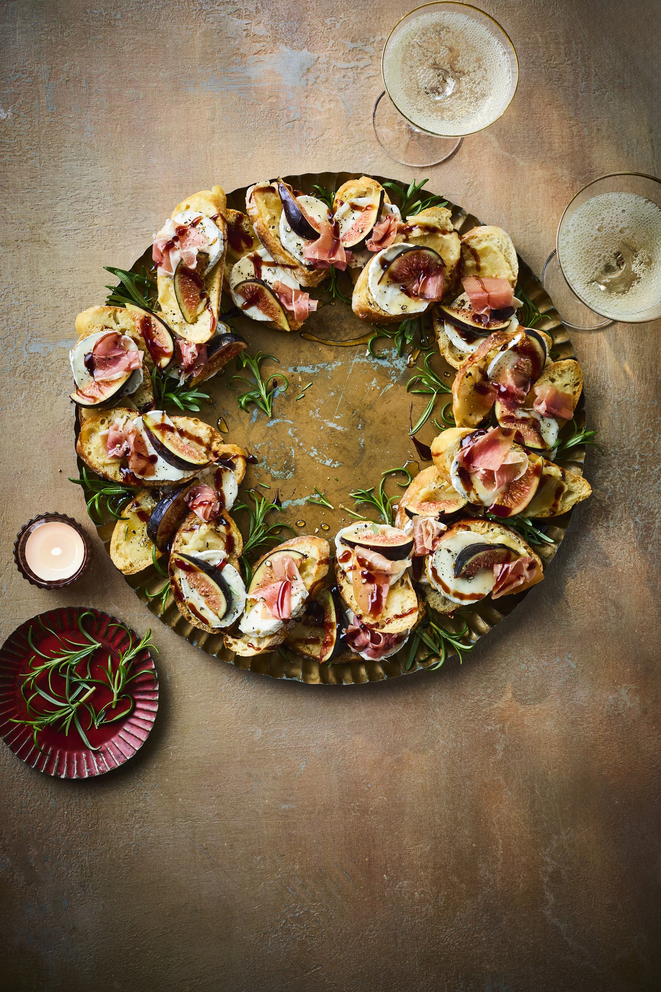 SHOT 1: WREATH_28.jpg