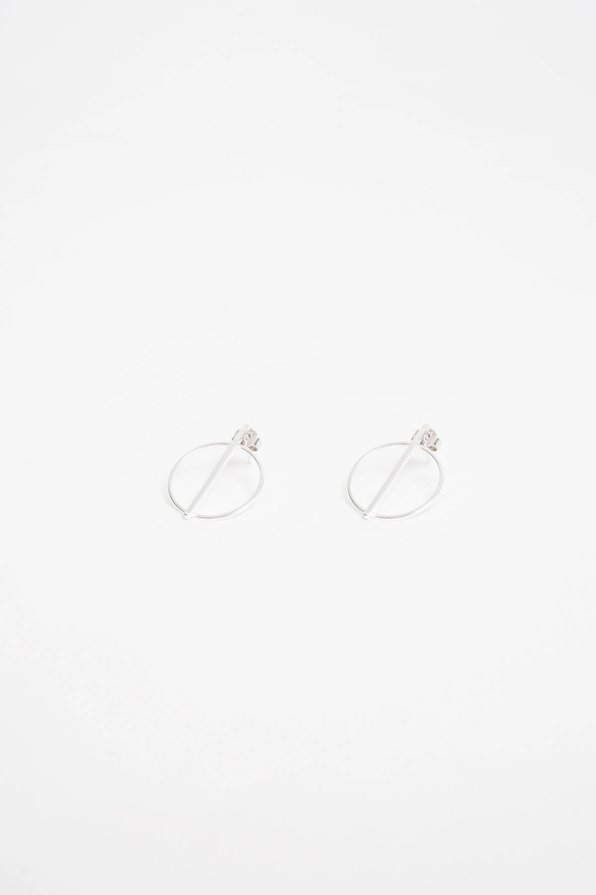 Mini Line Circle Earrings