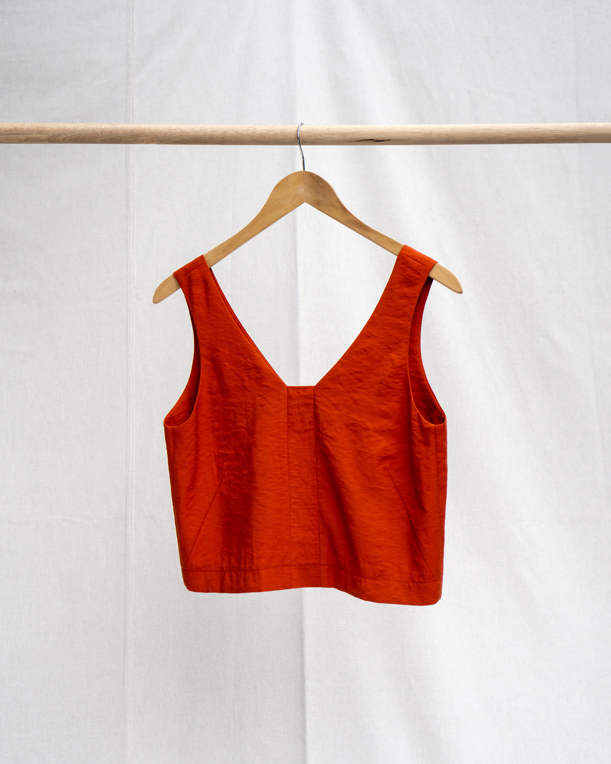 #12_hangend_top-oranje-4-5-2-sRGB.jpg