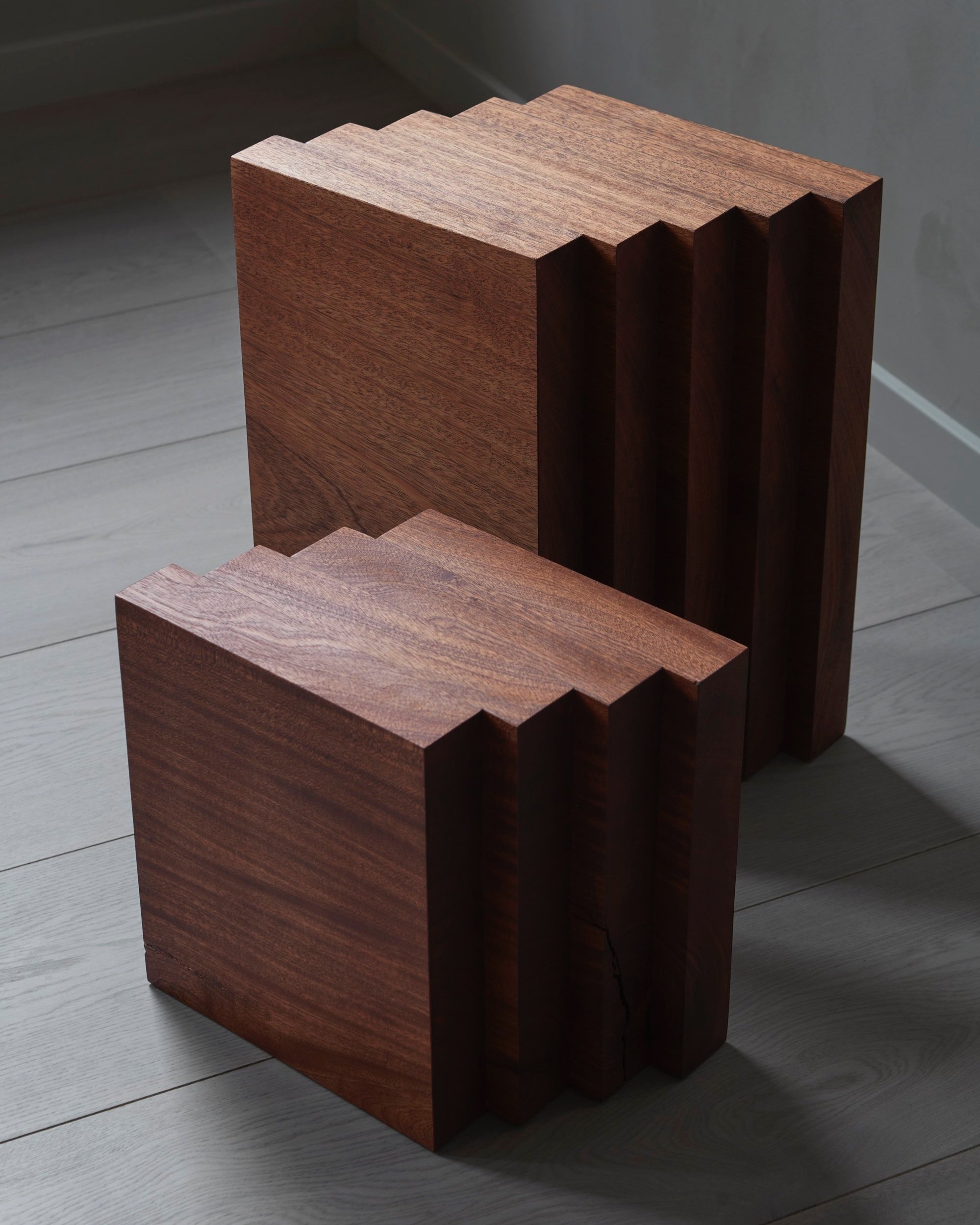 BEX+Side+Table+S+and+M+-+Mahogany+Pure+-+Achtergracht+-+photo+by+Thomas+van+Schaik.jpg