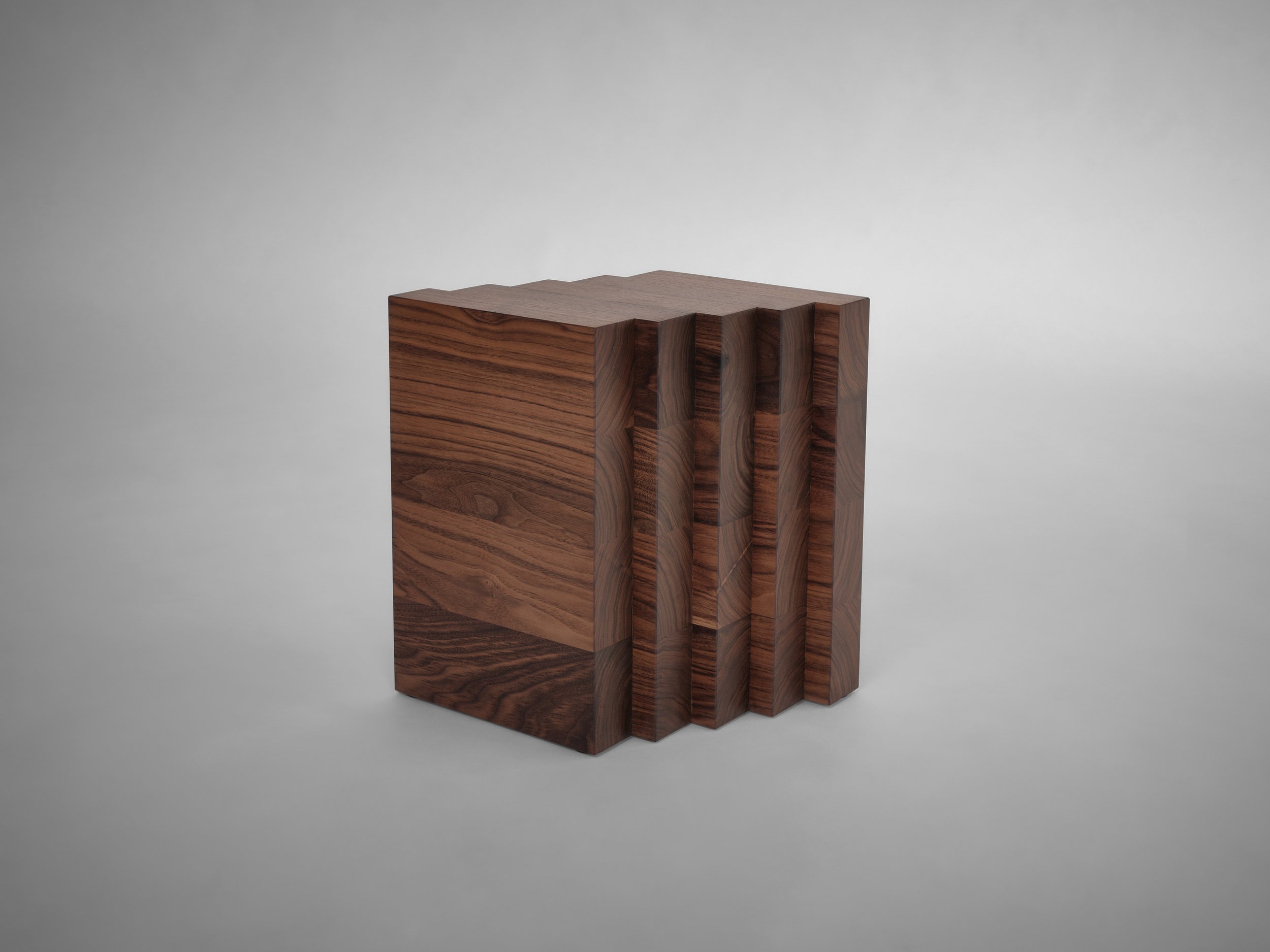 Mokko - Scalae Side Table - Walnut - side view - lg - design by Aad Bos.jpg