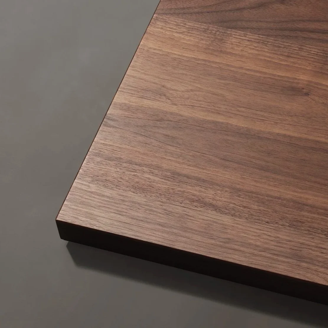 Sample+Large+-+Am.+walnut+-+oiled.jpg
