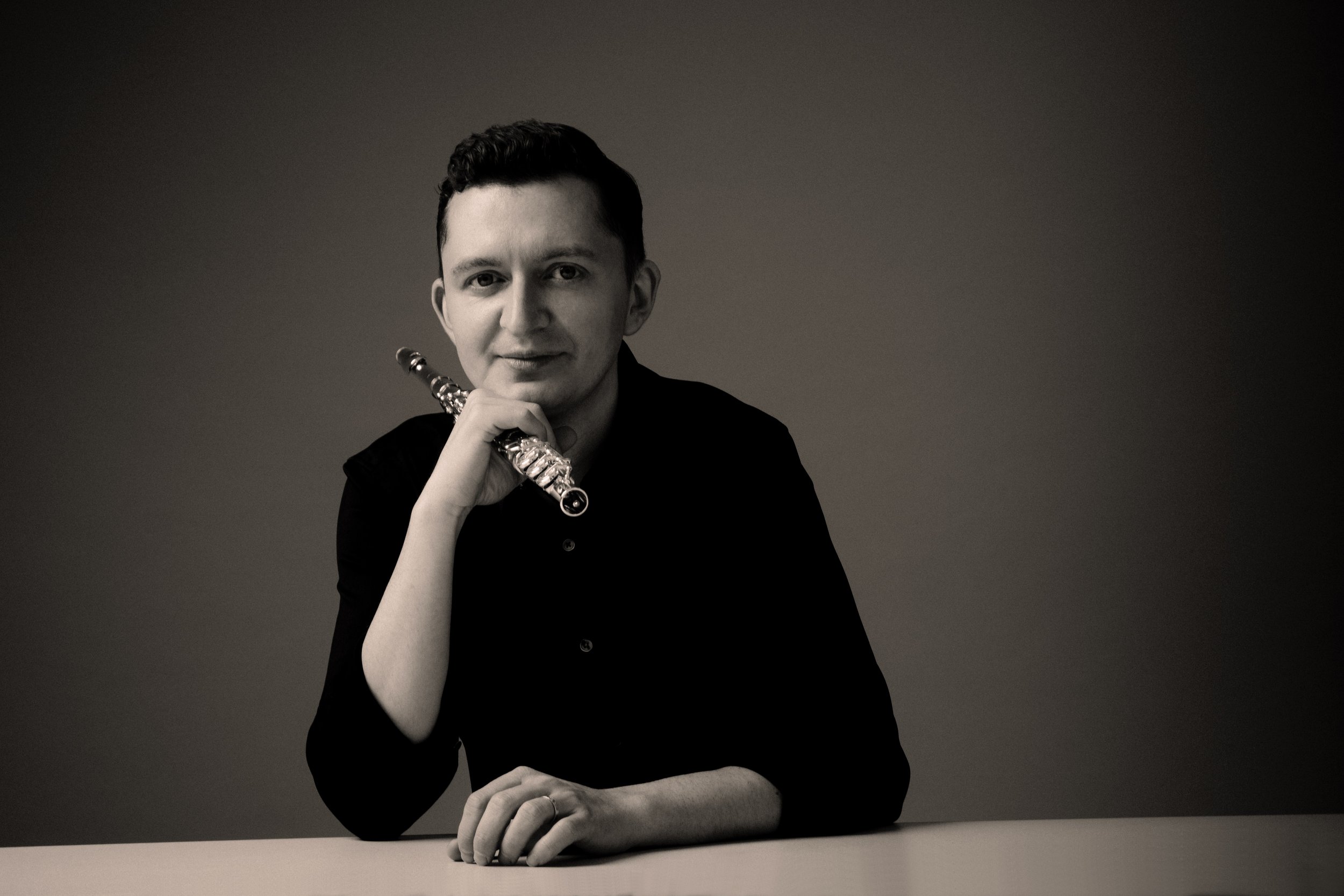 Denis Bouriakov premieres "pulsate, fixate" at Disney Hall