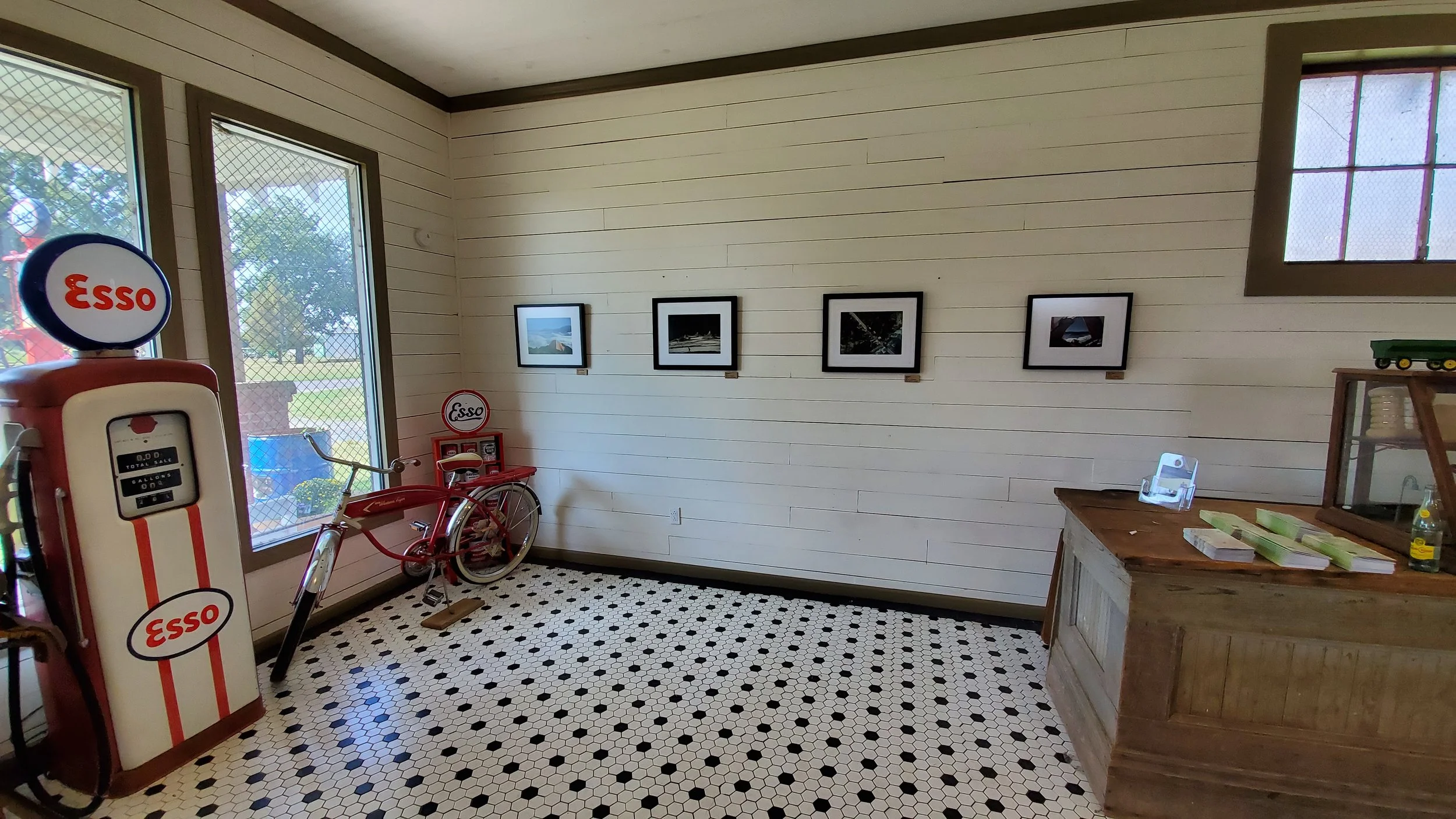 Image from the 2019 Residency with Leah Floyd and Amanda Breitbach
