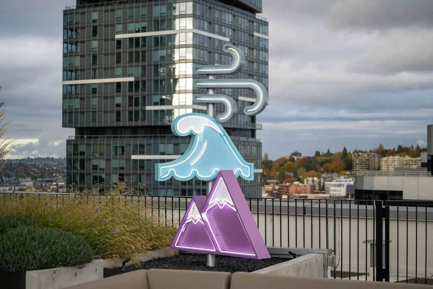 Another look 😎

Located at Washington 1000, curated by @ninedotarts and designed by local collective @suttonberesculler, these four neon sculptures explore imaginative combinations of weather and natural elements, full of Pacific Northwest whimsy. 
