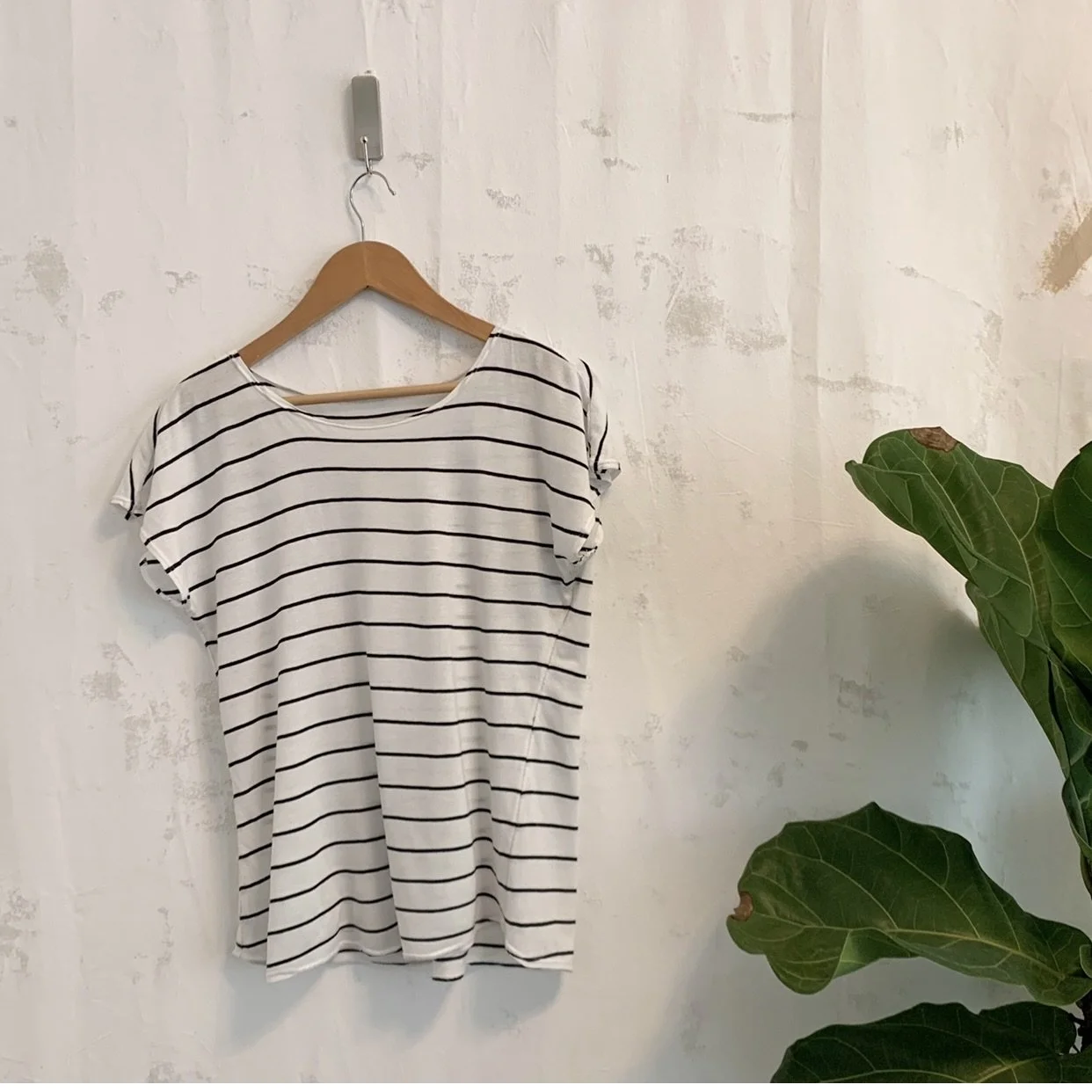 Basic skill 5 - knit garments, twin needle hemming
