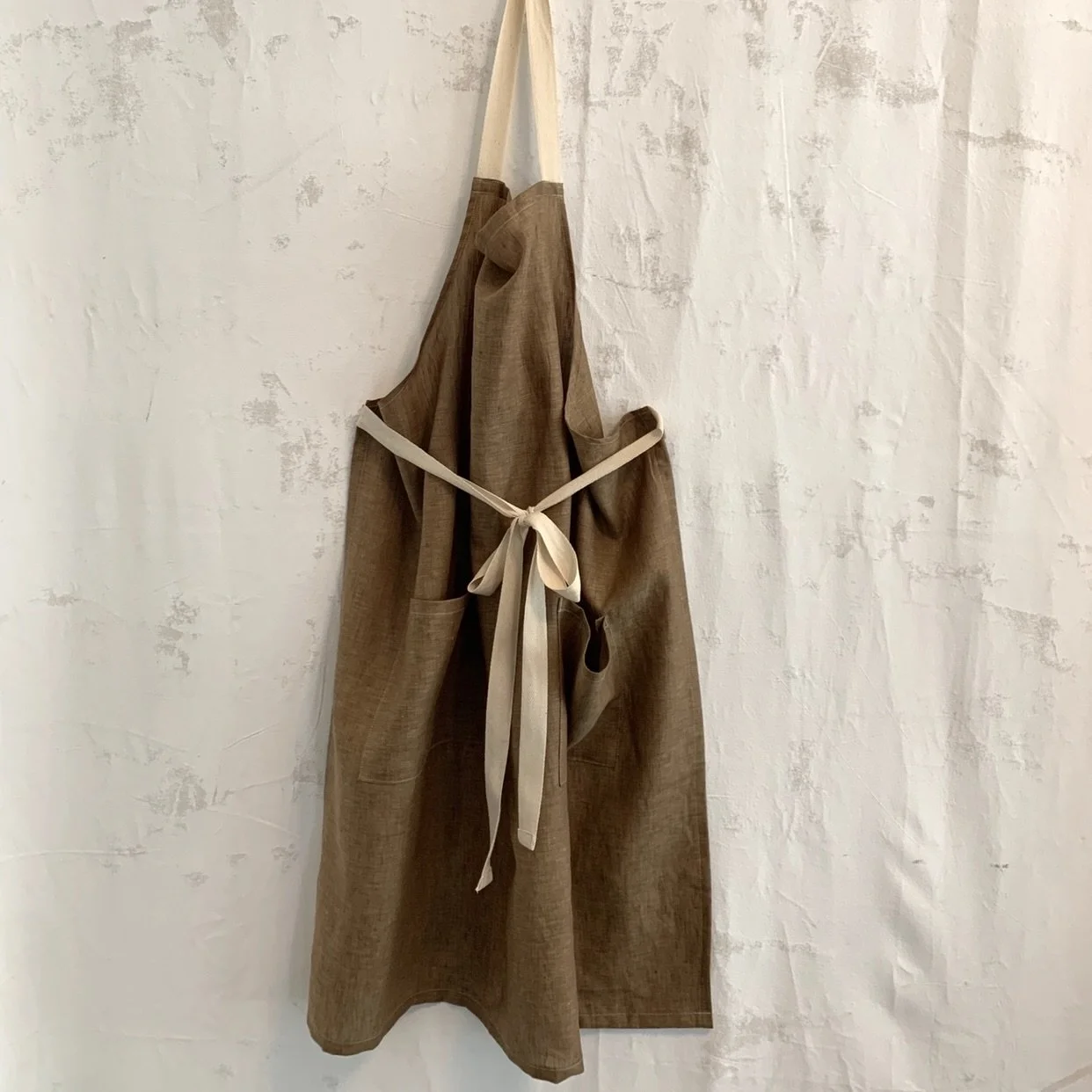 Basic skill 3 - curved hems, trims & pockets
