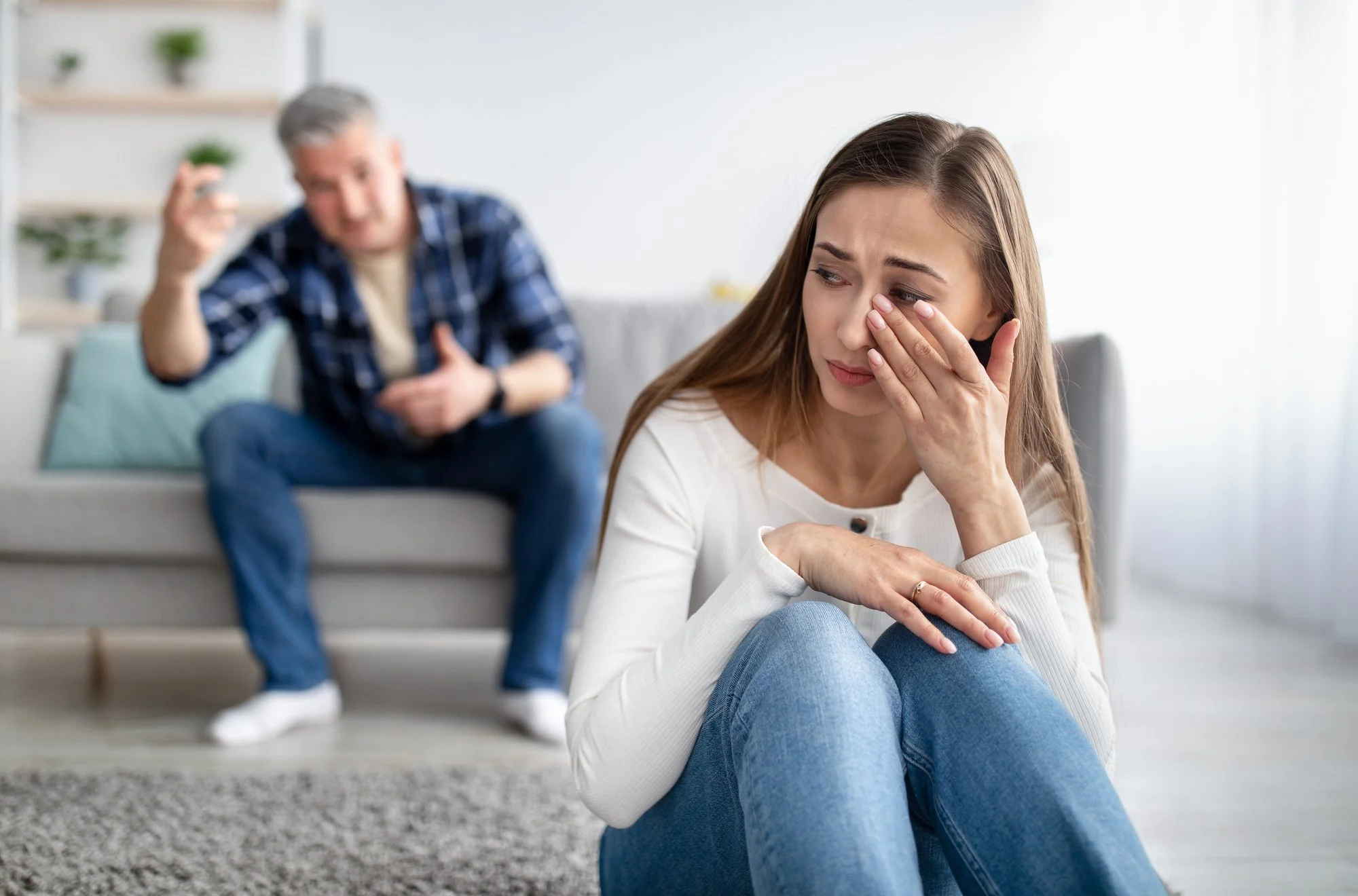 Signs Of Toxic People: Red Flags, Boundaries, And Healing