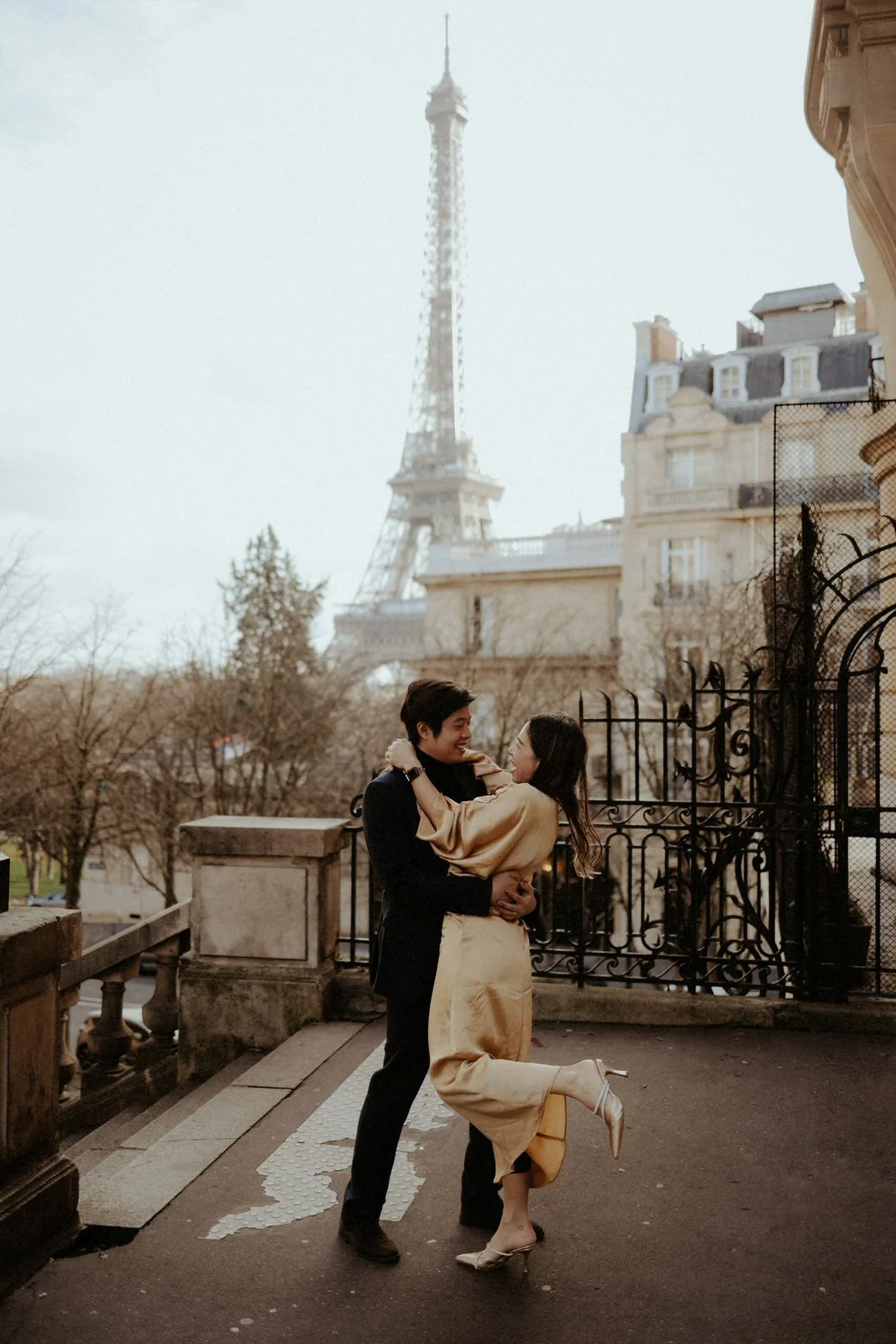 shooting-photo-couple-paris-photographe-99.jpg