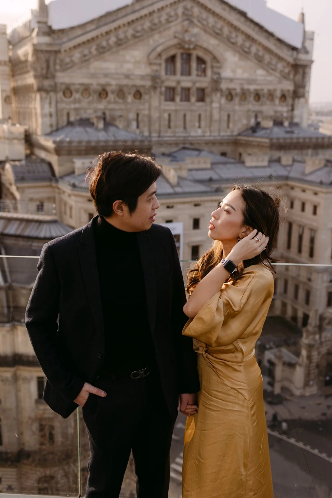 paris-couple-photoshoot-photographer-00031.jpg