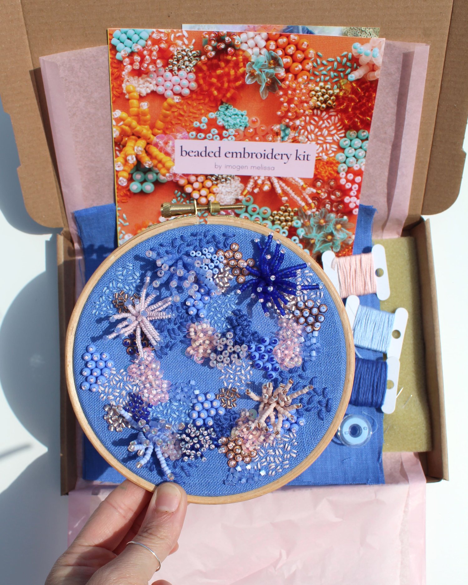 Crocus From Emma's Company - Beads Embroidery Kit - Kits - Casa Cenina