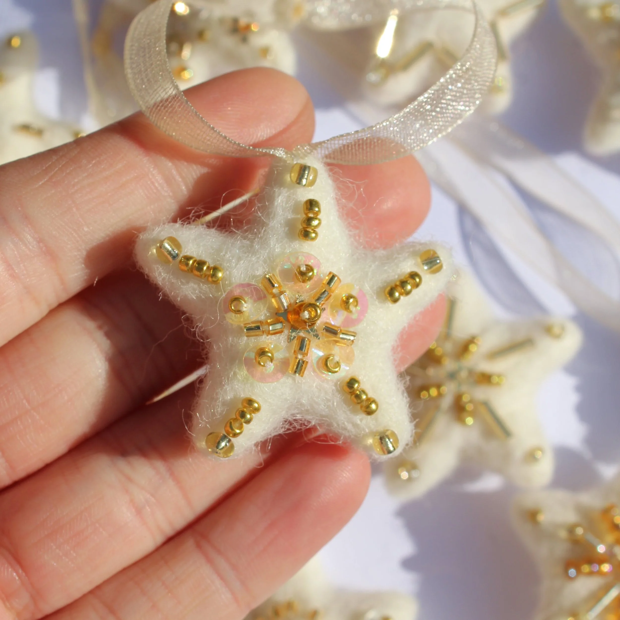 imogen melissa, felt stars 2.jpg