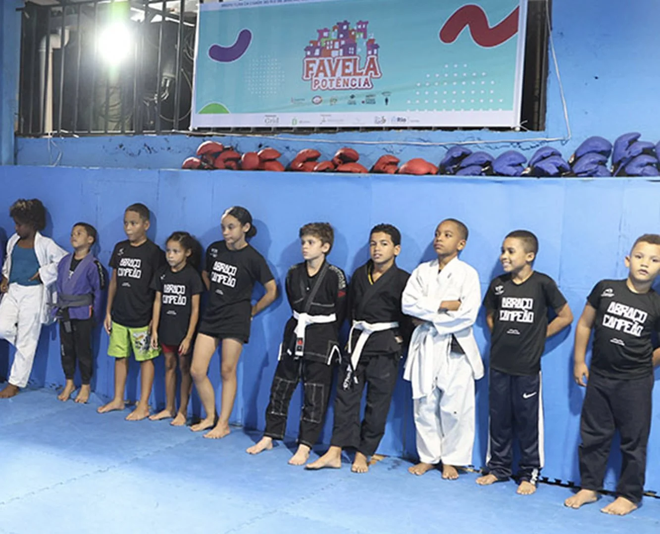 Sem Título-1_0004_Sem Título-1_0002_0R9A2749 1.jpg