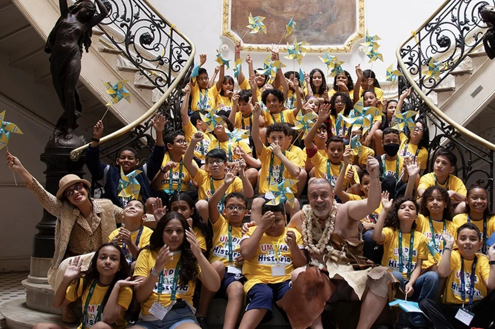 Sem Título-1_0010_fe7eb1_c0240270cc5f4a78bfa6b5141c6c8863~mv2.jpg