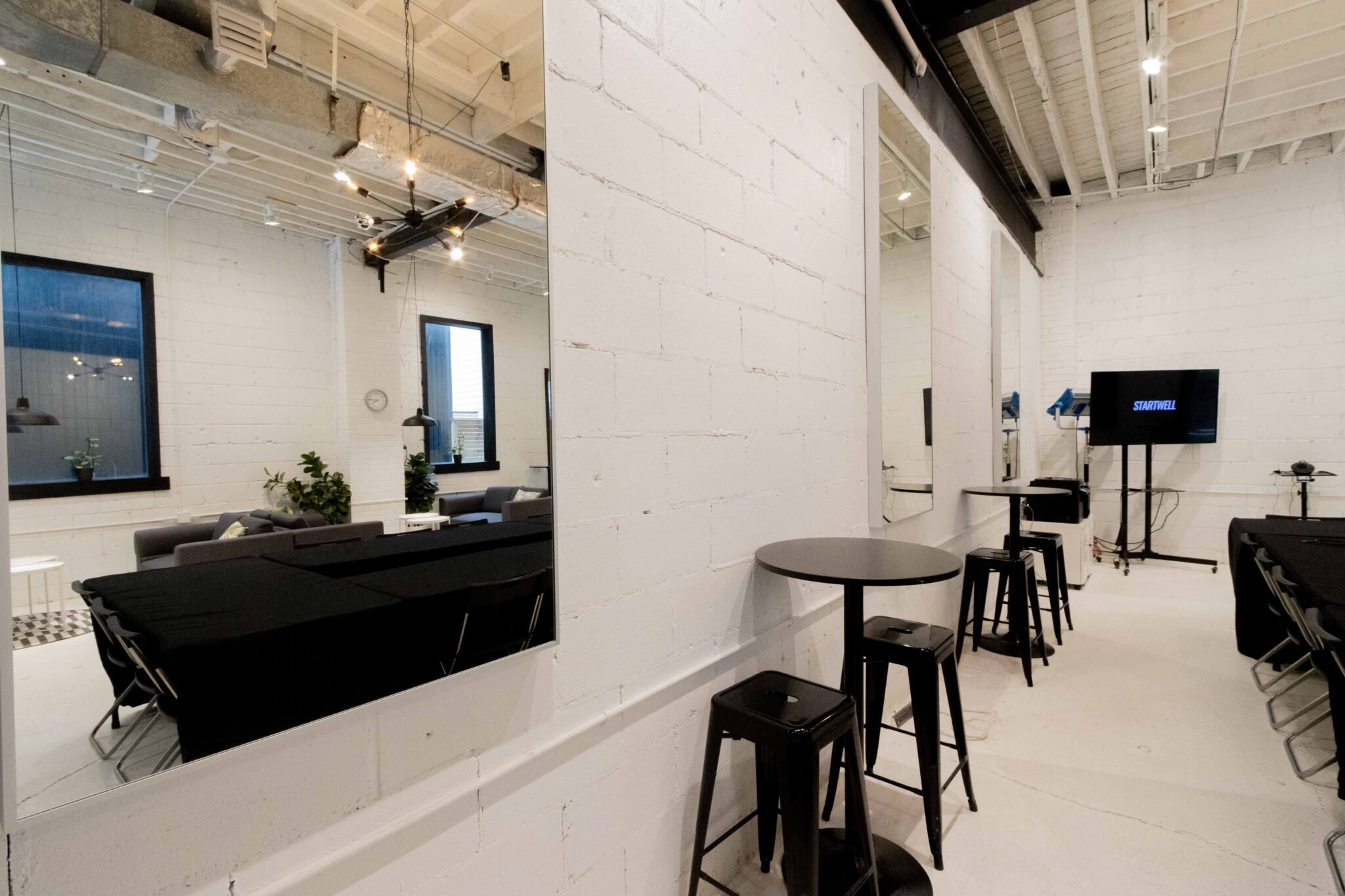 StartWell-Event_Studio-Cafe_Side-6-scaled.jpeg