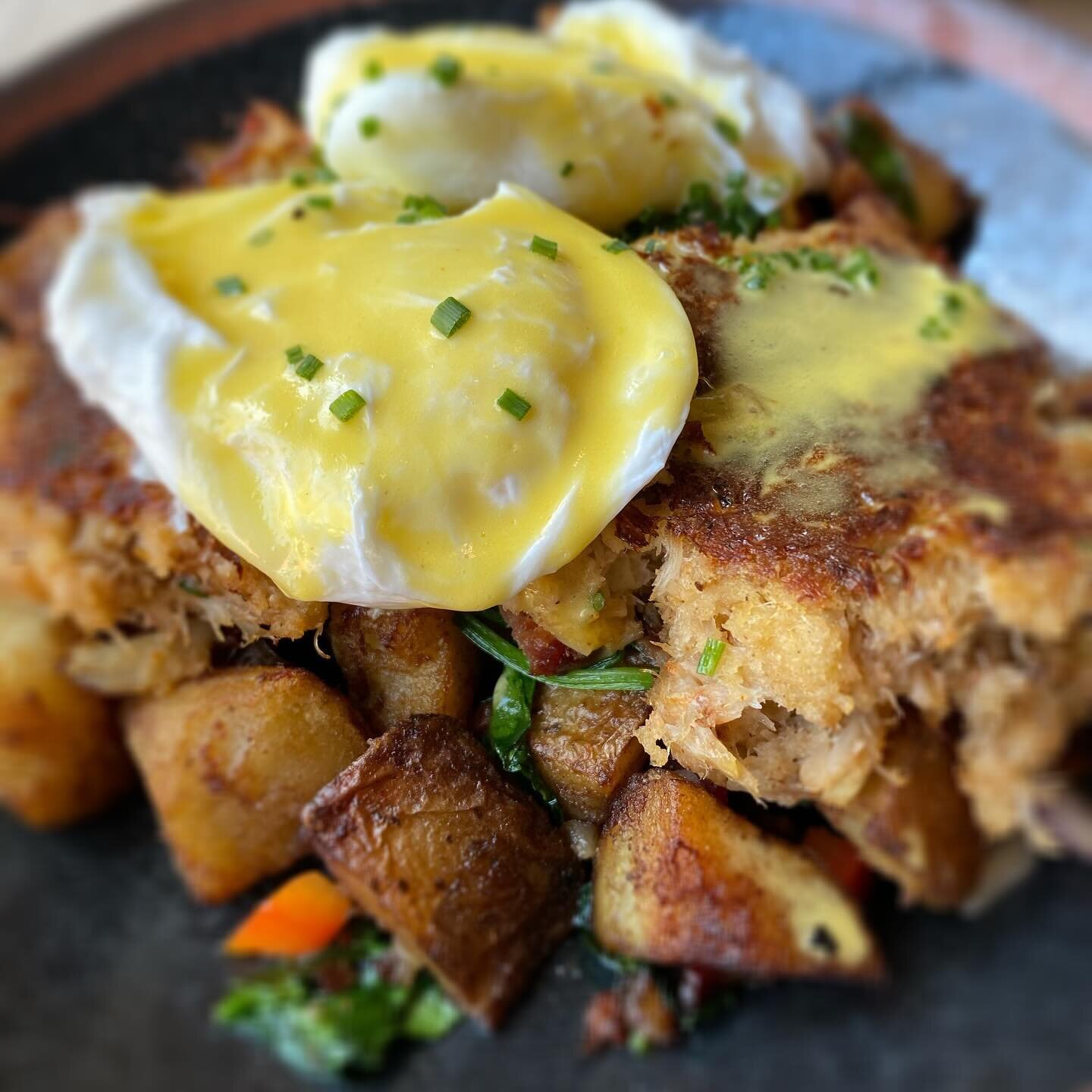 Yes, we&rsquo;re open regular hours on Easter Sunday, 8am-4pm! Serving up some special specials &mdash; Crab Cake Hash and Carrot Cake Pancakes (with cream cheese frosting). #westeggcafe but call us #westegg #brunch #brunchatl #brunchatlanta #atlbrun