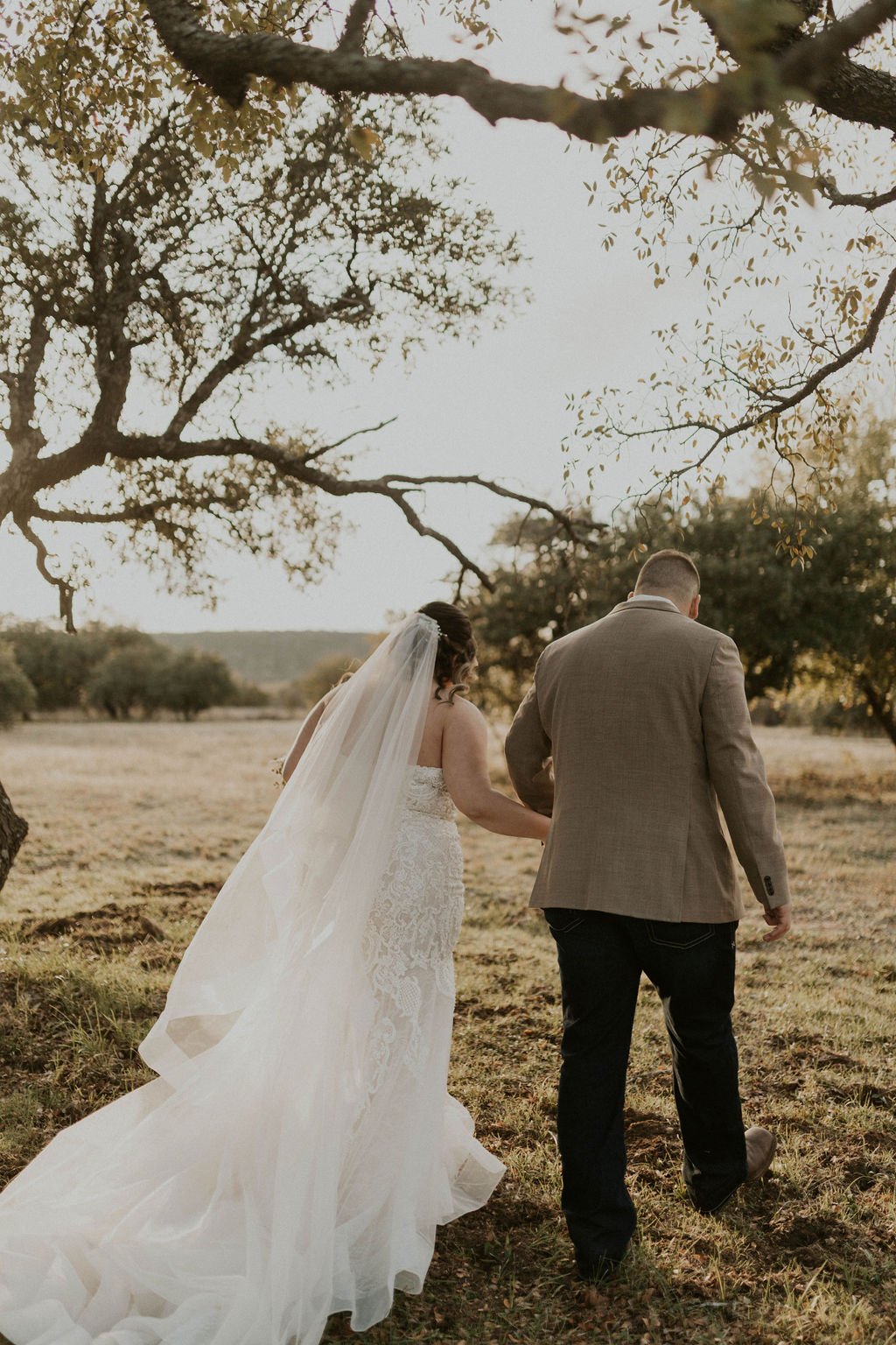 north-texas-wedding-rust-colored-wedding (5).jpg