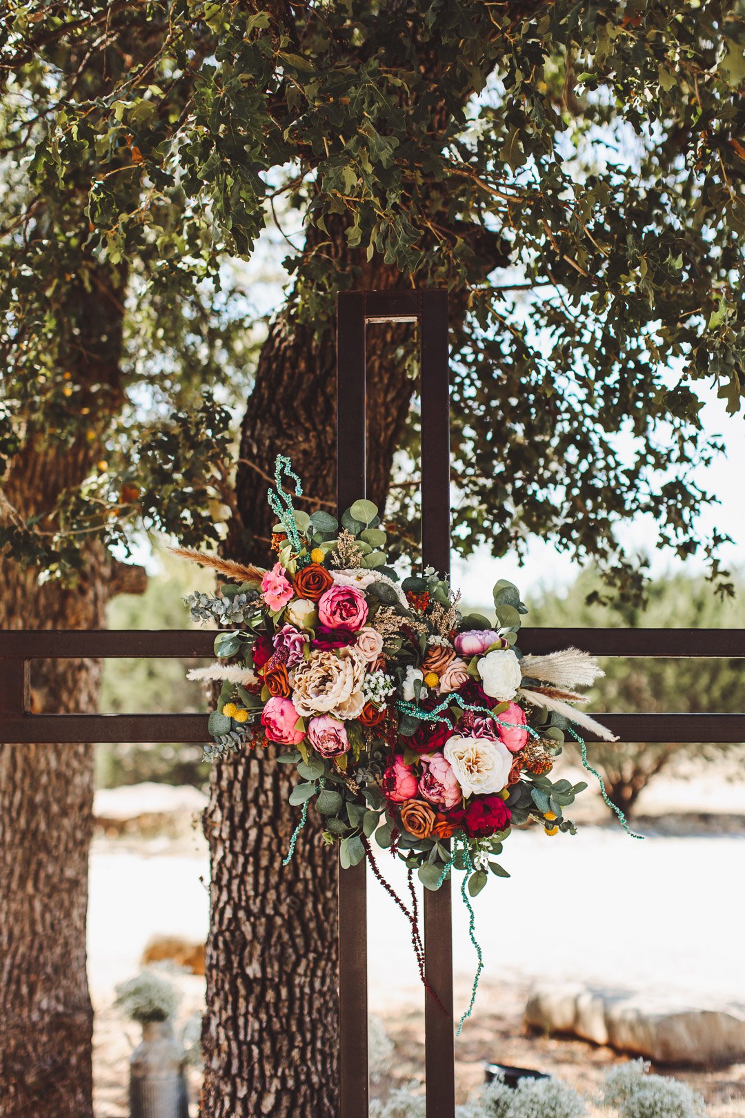 ranch-wedding-bold-florals-cowboy-hat (4).jpg