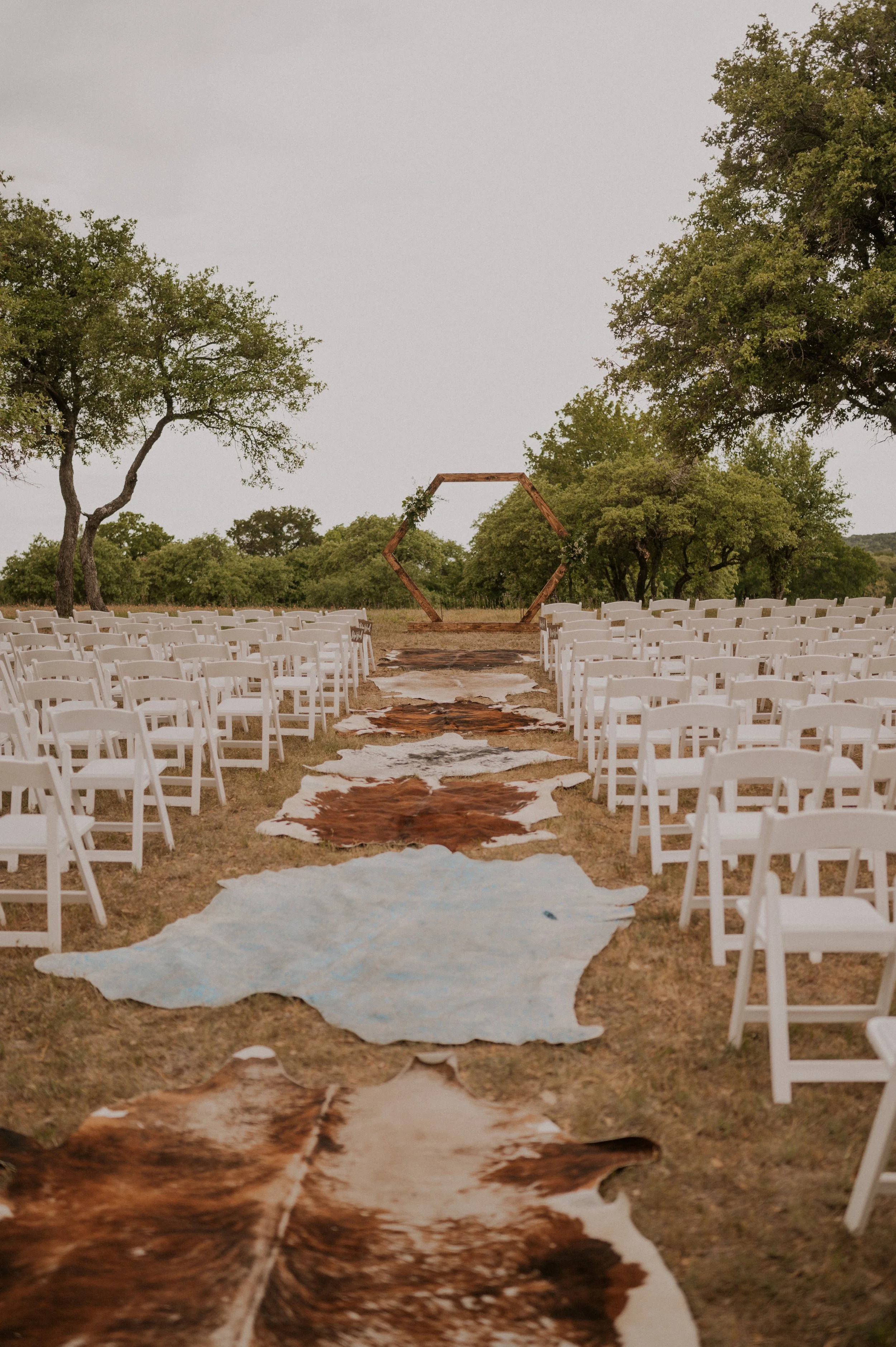 West Texas Ranch Wedding Full of Western Love and Design | Mr. and Mrs ...