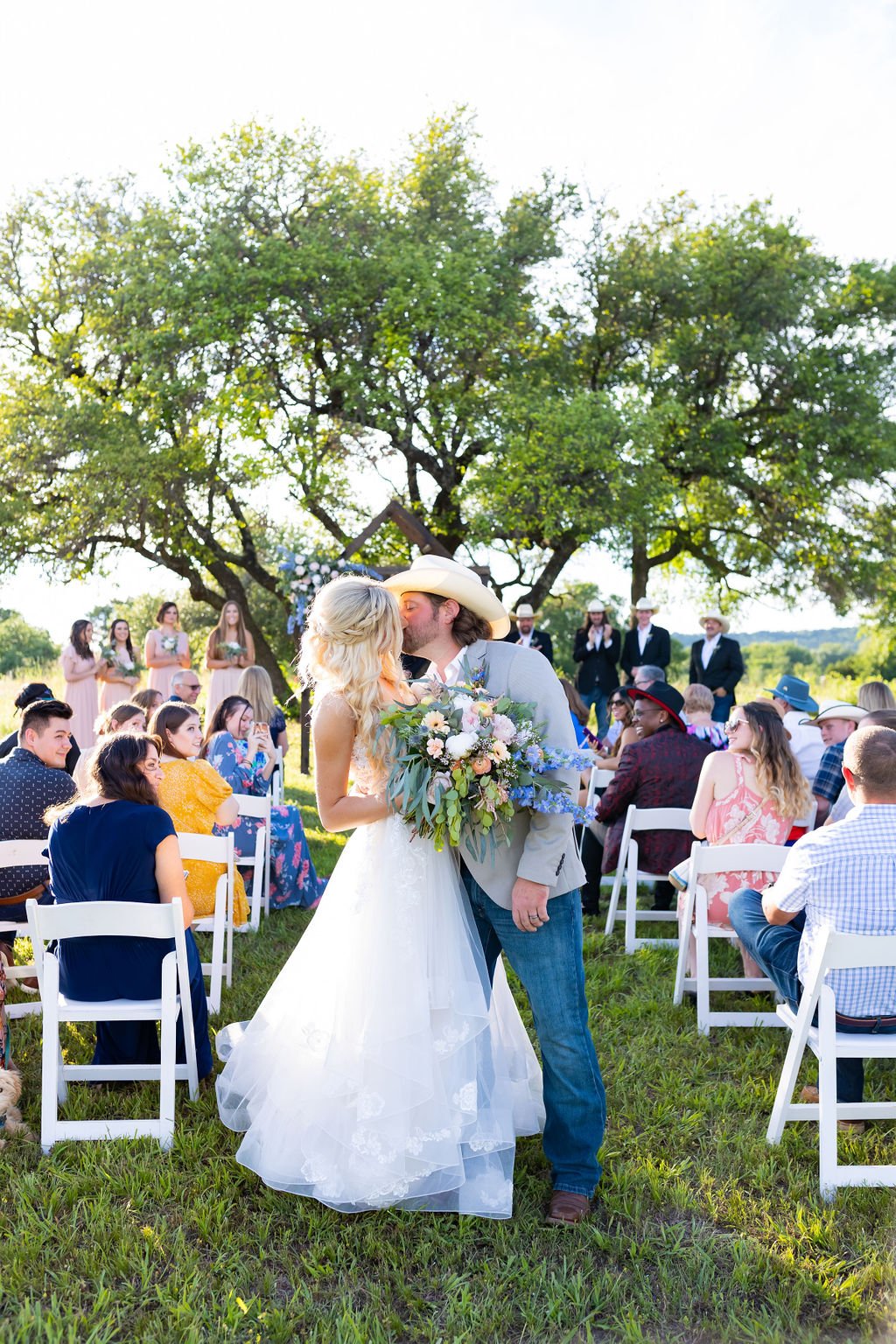 rustic-texas-wedding-venue-scr (165).jpg